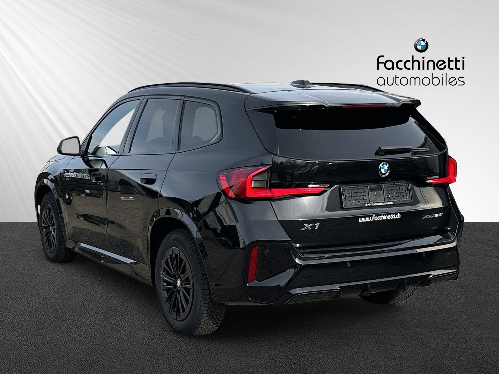 BMW X1 xDrive 23i 48V M Sport - 3