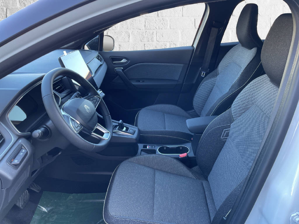 RENAULT Captur 1.3 TCe 140 techno EDC - 6