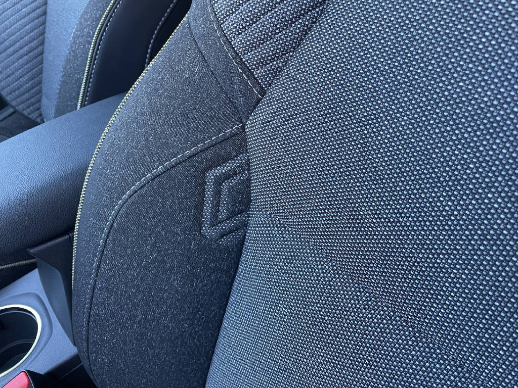 RENAULT Captur 1.3 TCe 140 techno EDC - 13