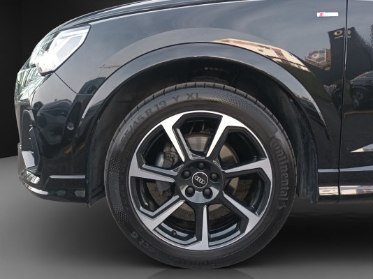 AUDI Q3 SB 35 TFSI S line Attr - 6