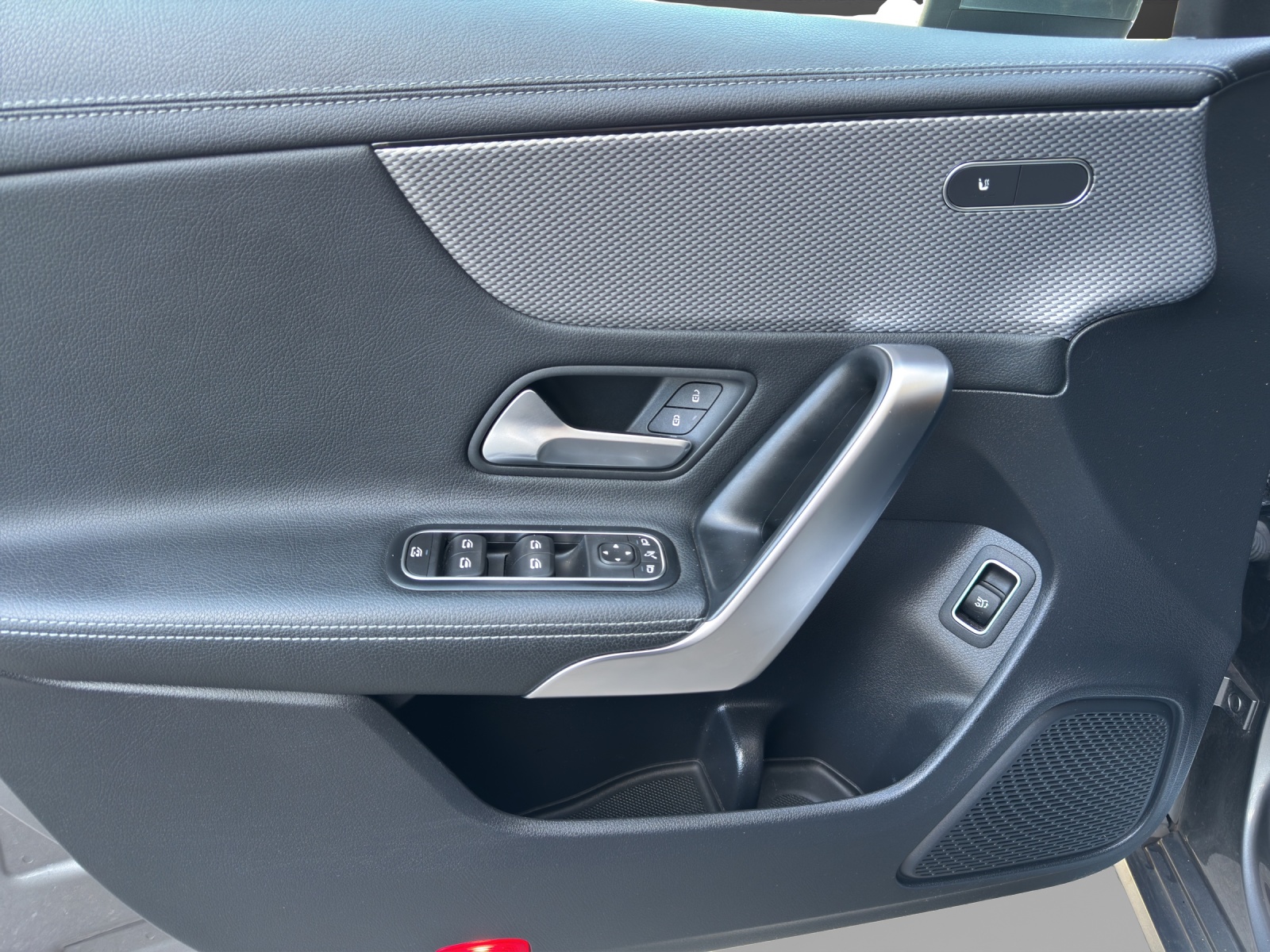 MERCEDES-BENZ CLA SB 180 Progressive 7G - 13