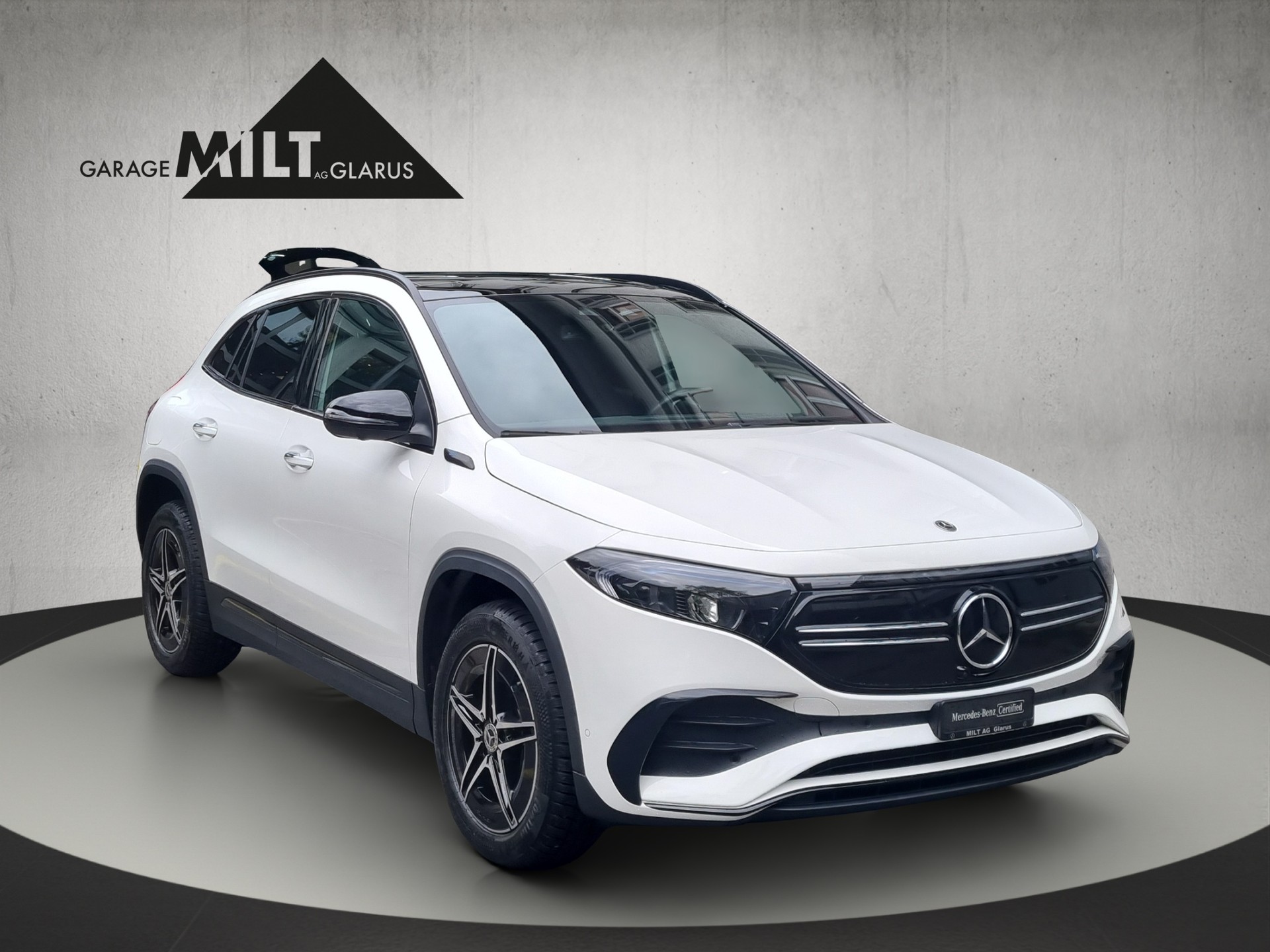 MERCEDES-BENZ EQA 350 Swiss Star AMG Line 4matic - 8