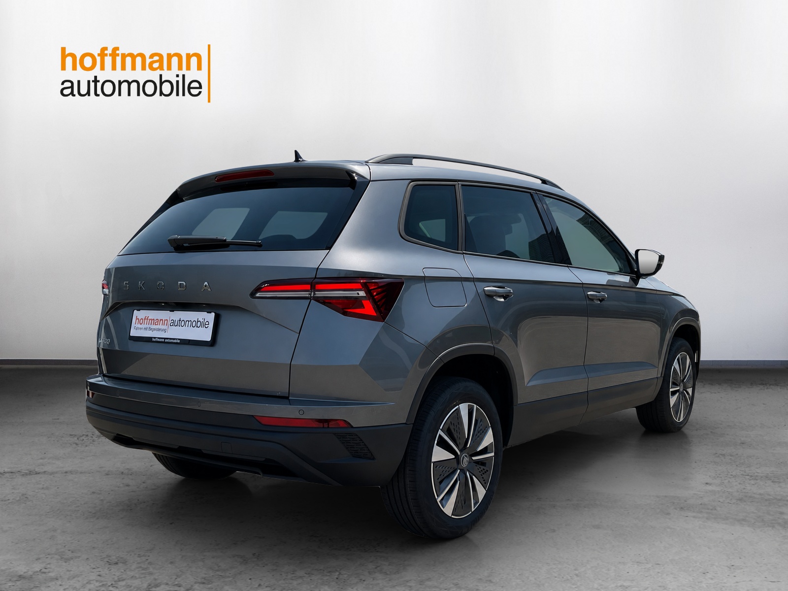 SKODA Karoq 1.5 TSI Dynamic DSG - 4