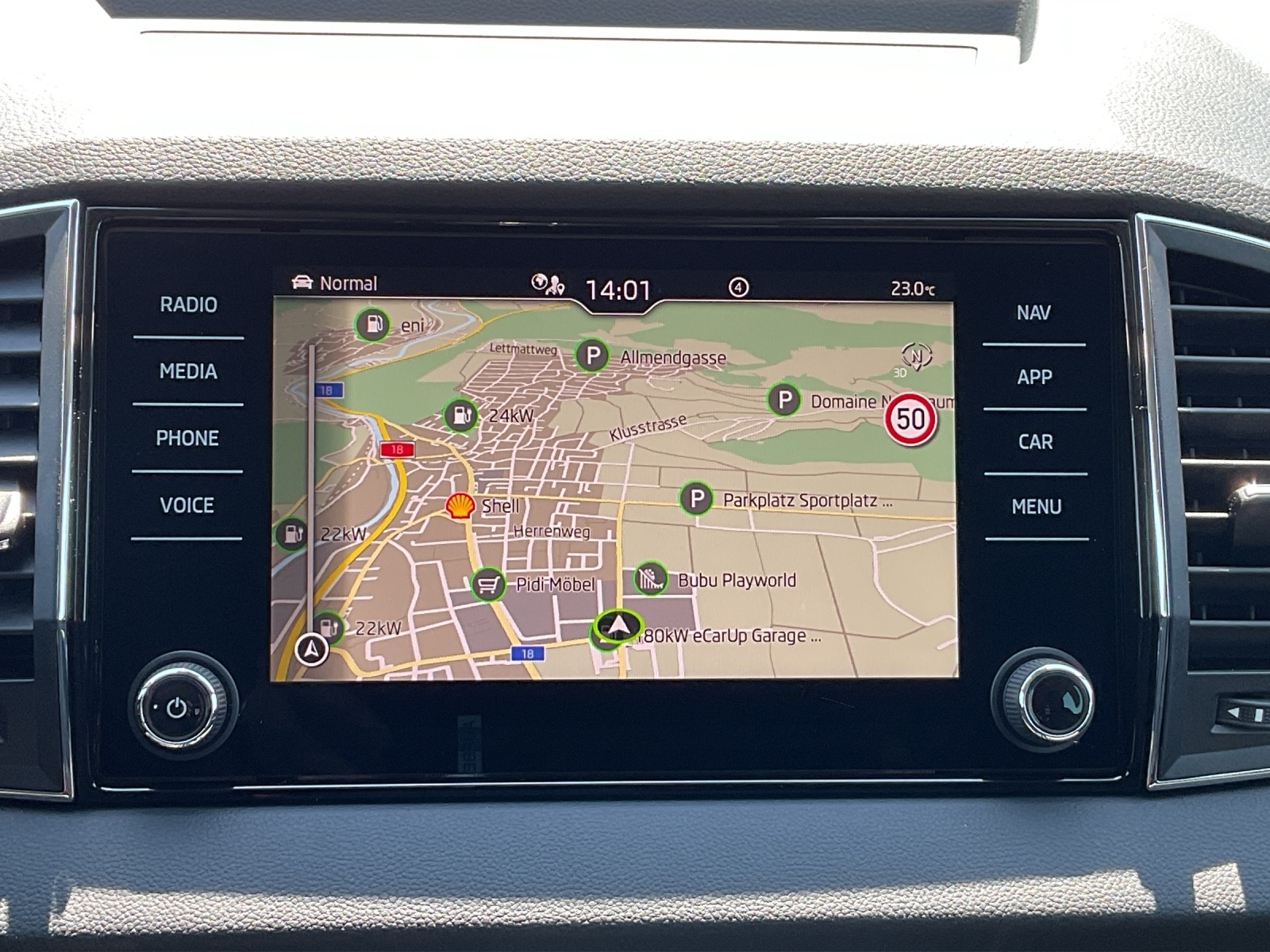 SKODA Karoq 1.5 TSI Dynamic DSG - 9