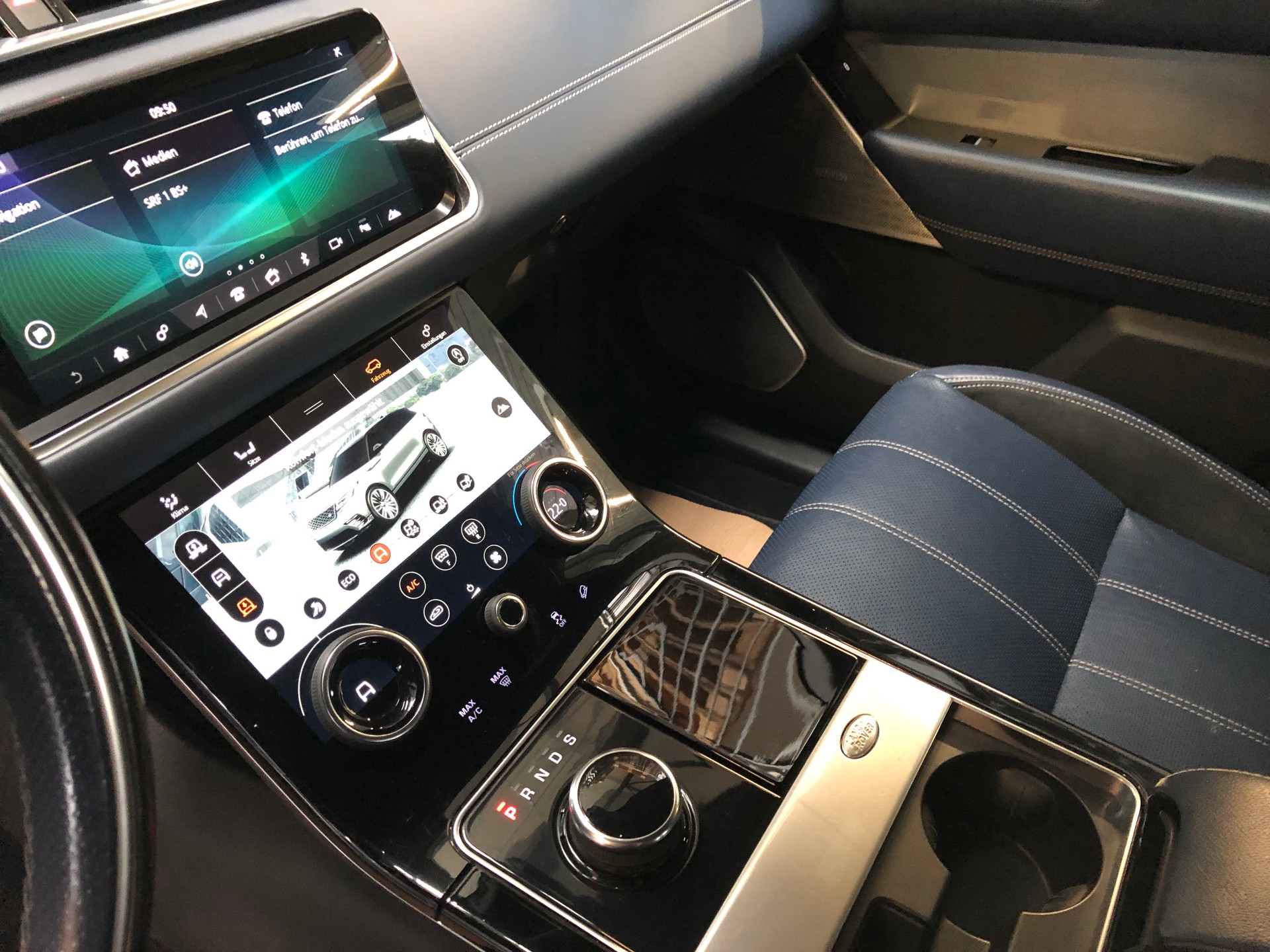 LAND ROVER Range Rover Velar R-Dynamic D 300 S Automatic - 23