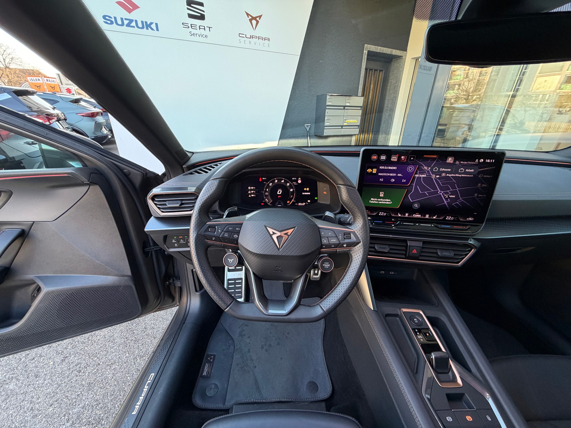 CUPRA LEON ST 2.0 TSI VZ DSG 4Drive - 12