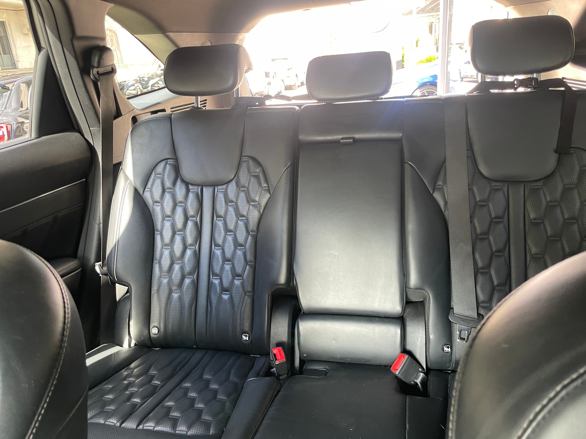 KIA Sorento 1.6 HEV Style 7P - 10