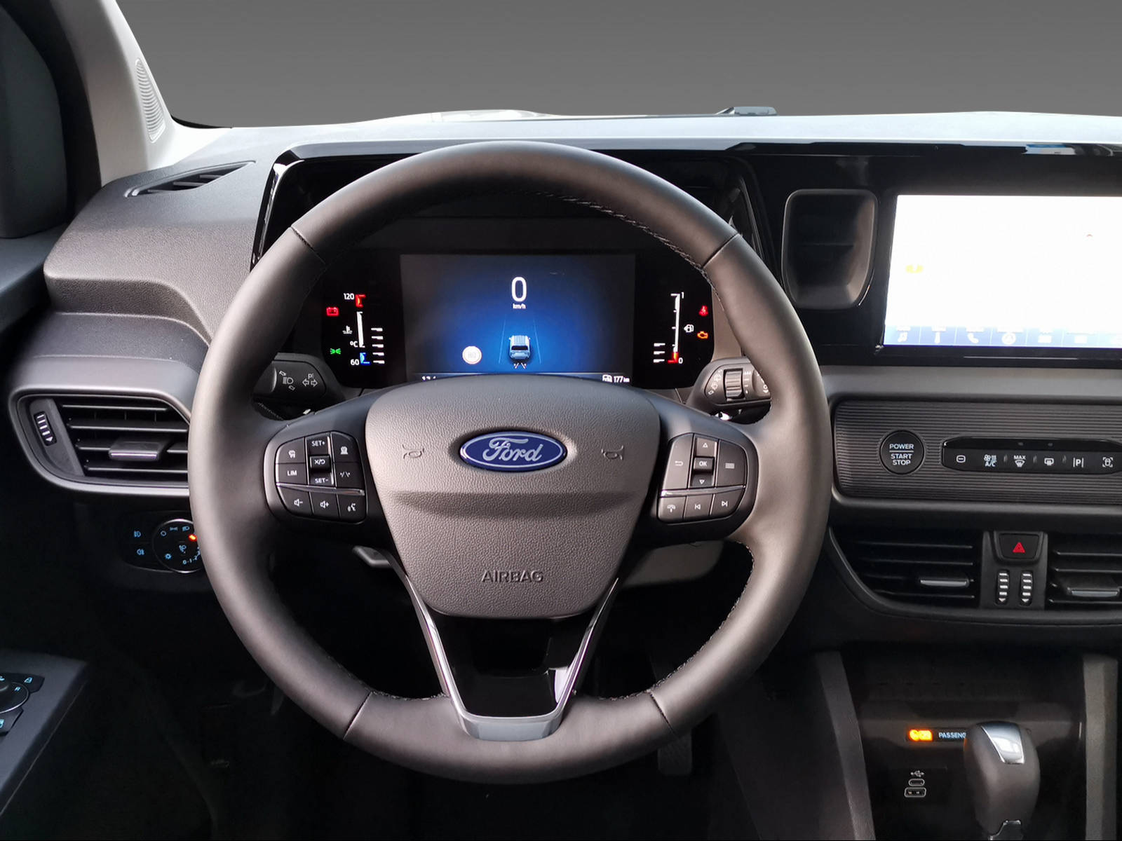 FORD Tourneo Courier 1.0 EcoBoost Titanium - 8