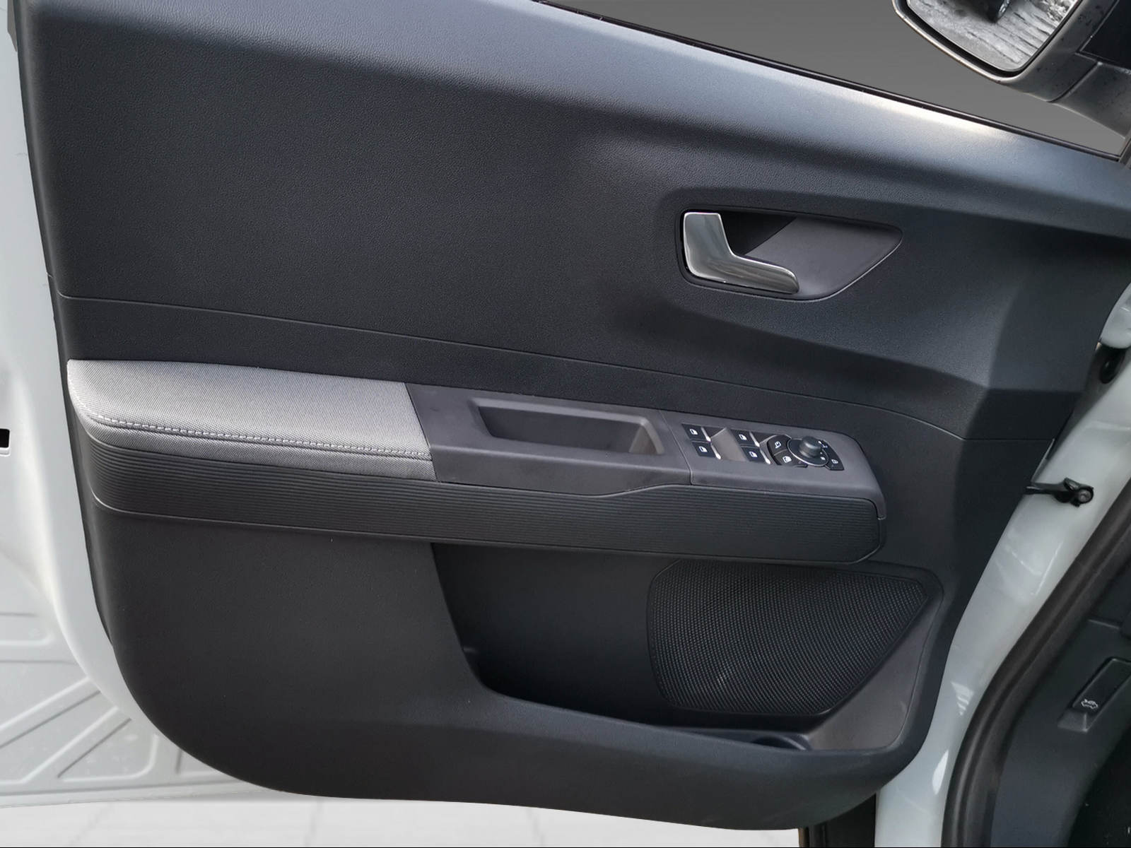 FORD Tourneo Courier 1.0 EcoBoost Titanium - 11