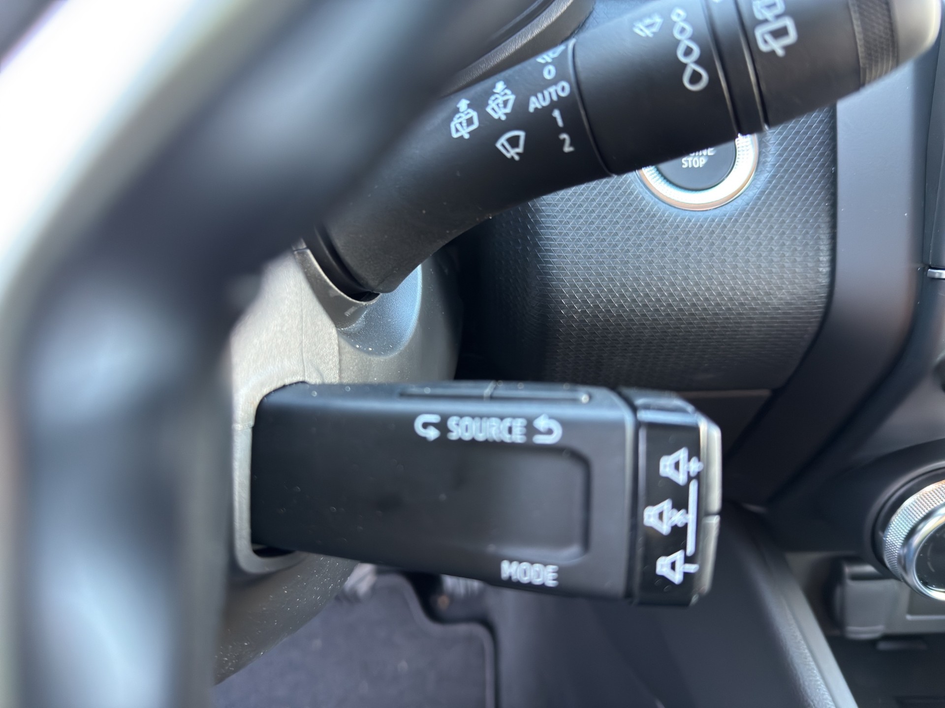 MITSUBISHI COLT 1.0 Intense - 20