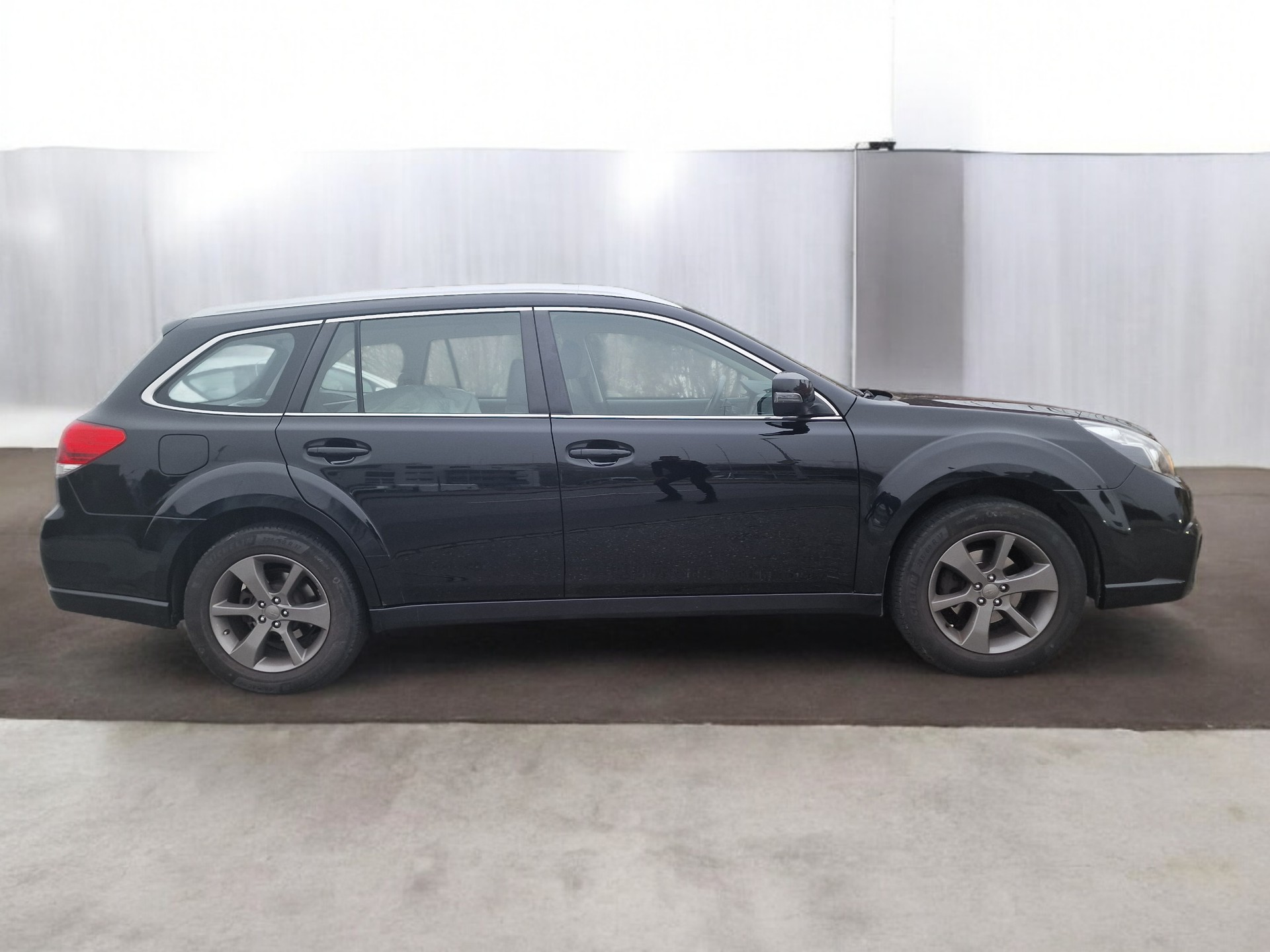SUBARU Outback 2.5i Swiss AWD Lineartronic AHK 12Mt Gara MFK Neu - 5