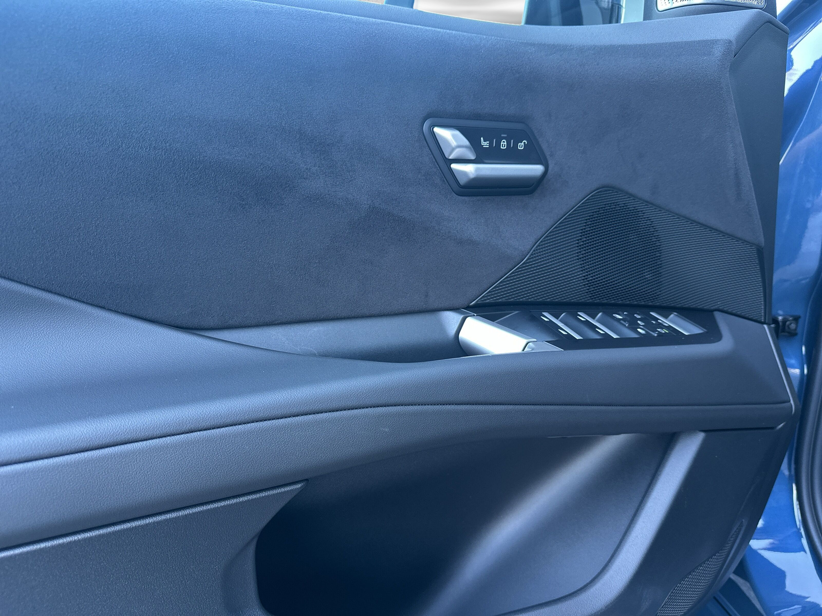 BMW iX3 50 xDrive M Sport **Action de leasing à 0.9% avec assurance et roues hiver** - 17