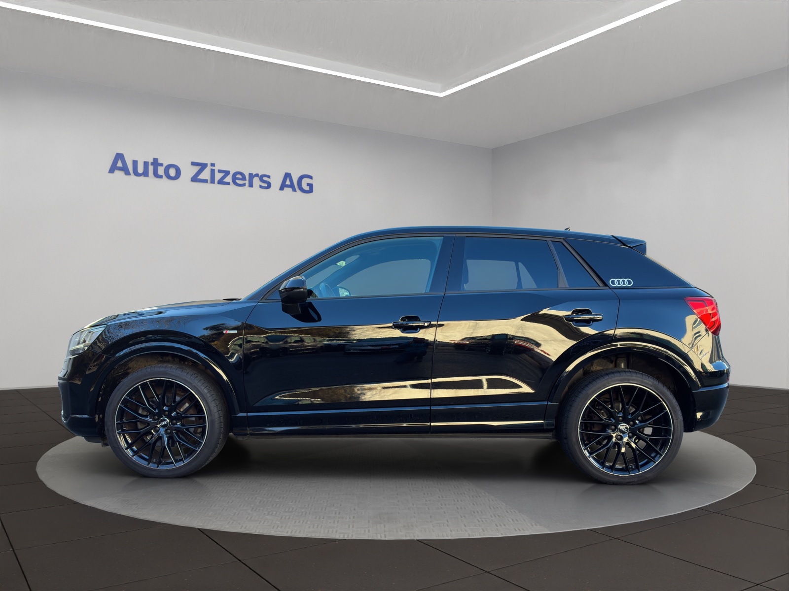 AUDI Q2 2.0 TFSI sport quattro S-tronic - 3