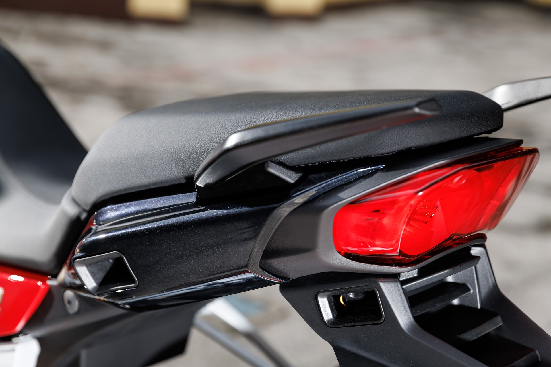 MOTO GUZZI V100 Mandello Wind Tunnel E5+ - 15