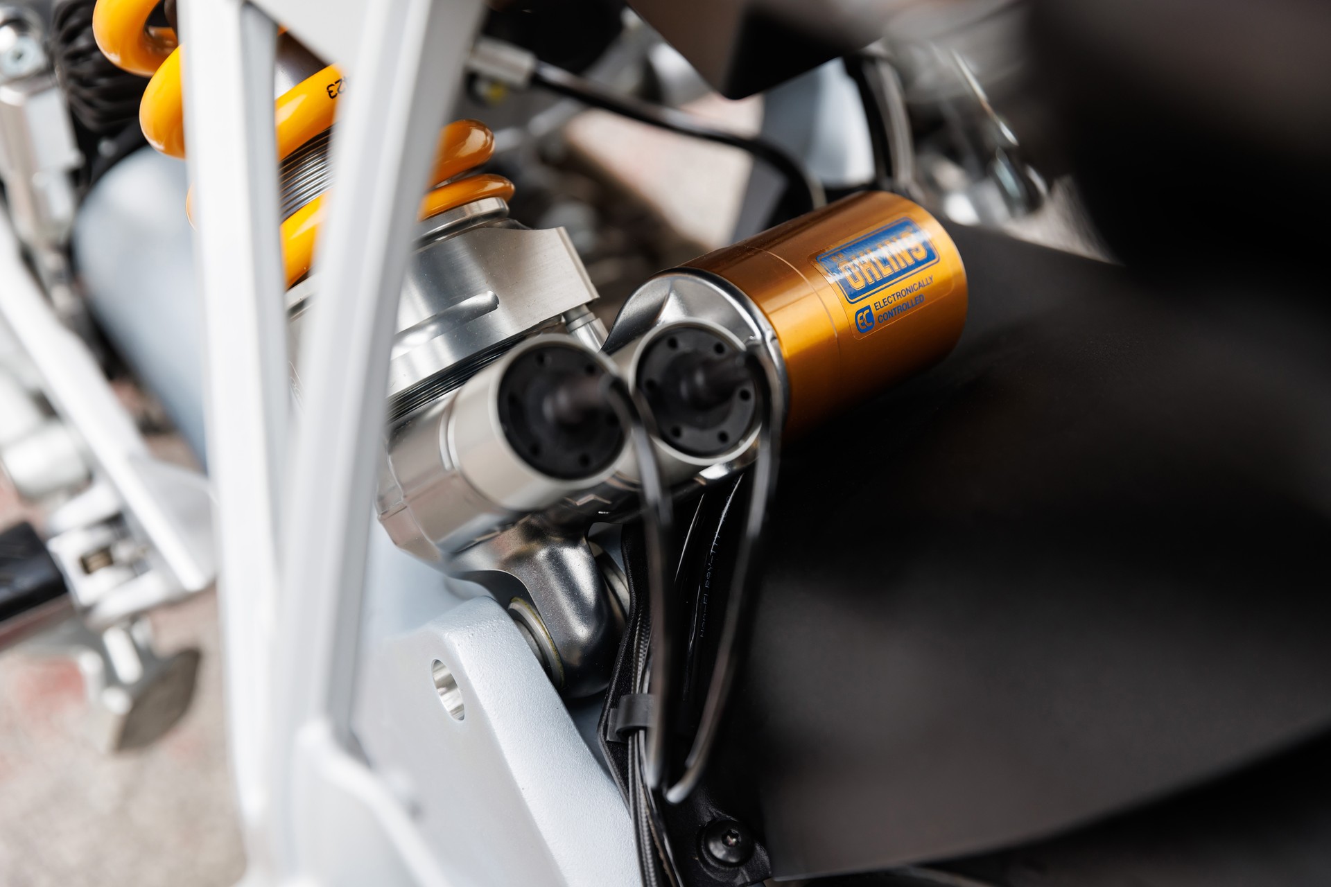 MOTO GUZZI V100 Mandello Wind Tunnel E5+ - 10