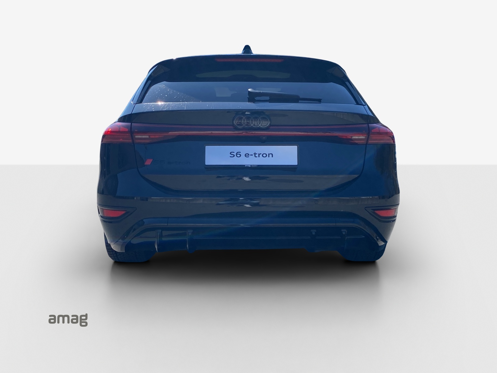 AUDI S6 Avant e-tron quattro - 4