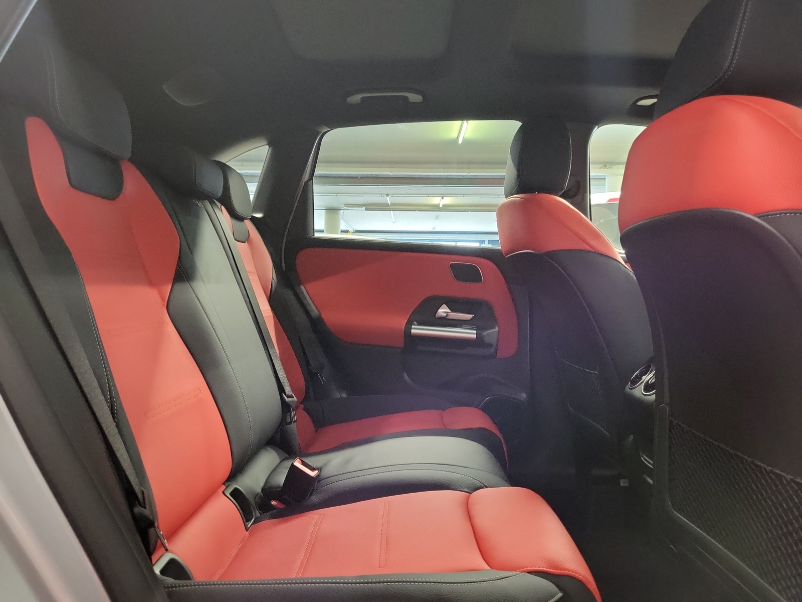 MERCEDES-BENZ B 250 AMG Line 4Matic - 10