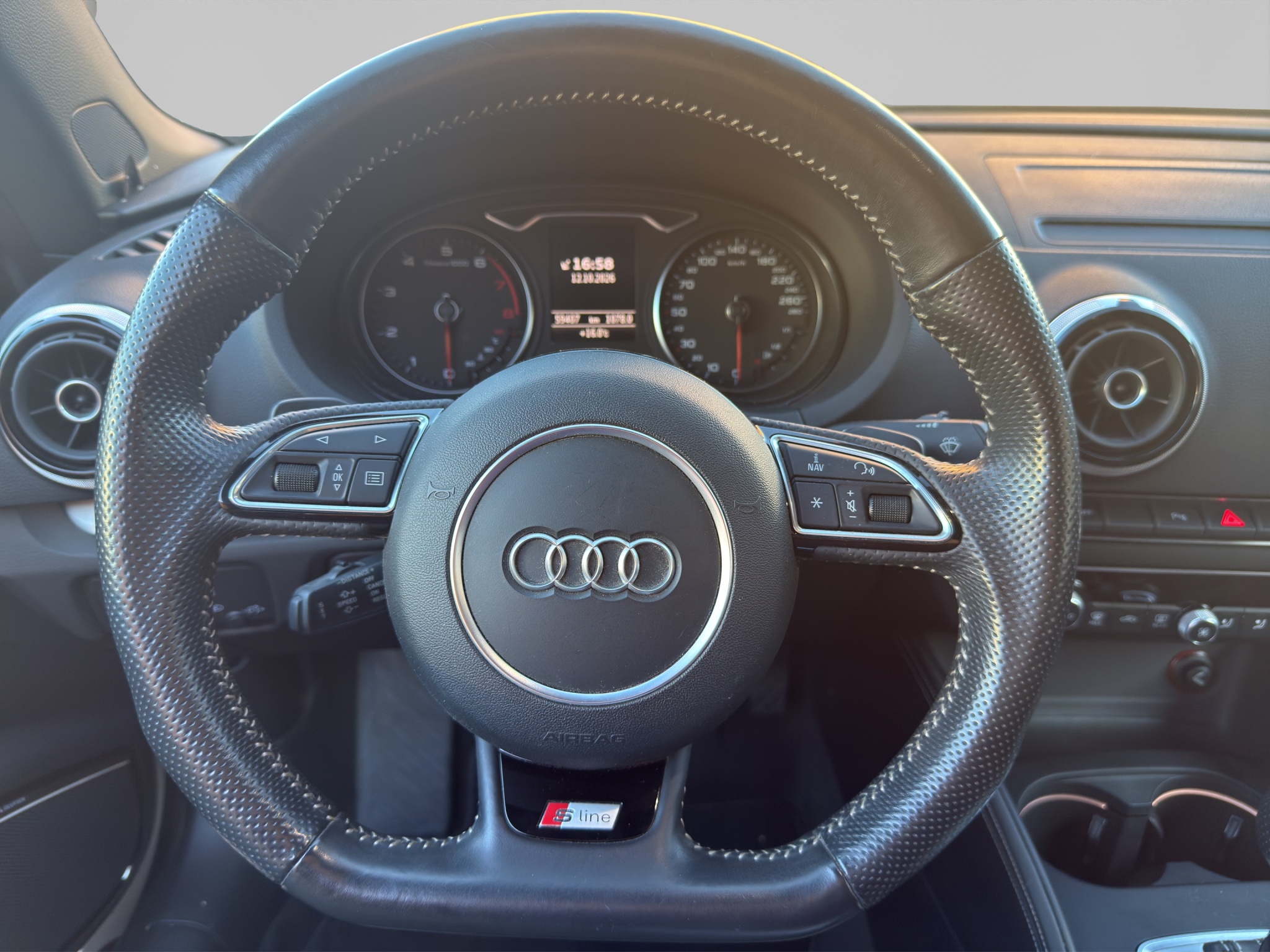 AUDI A3 10