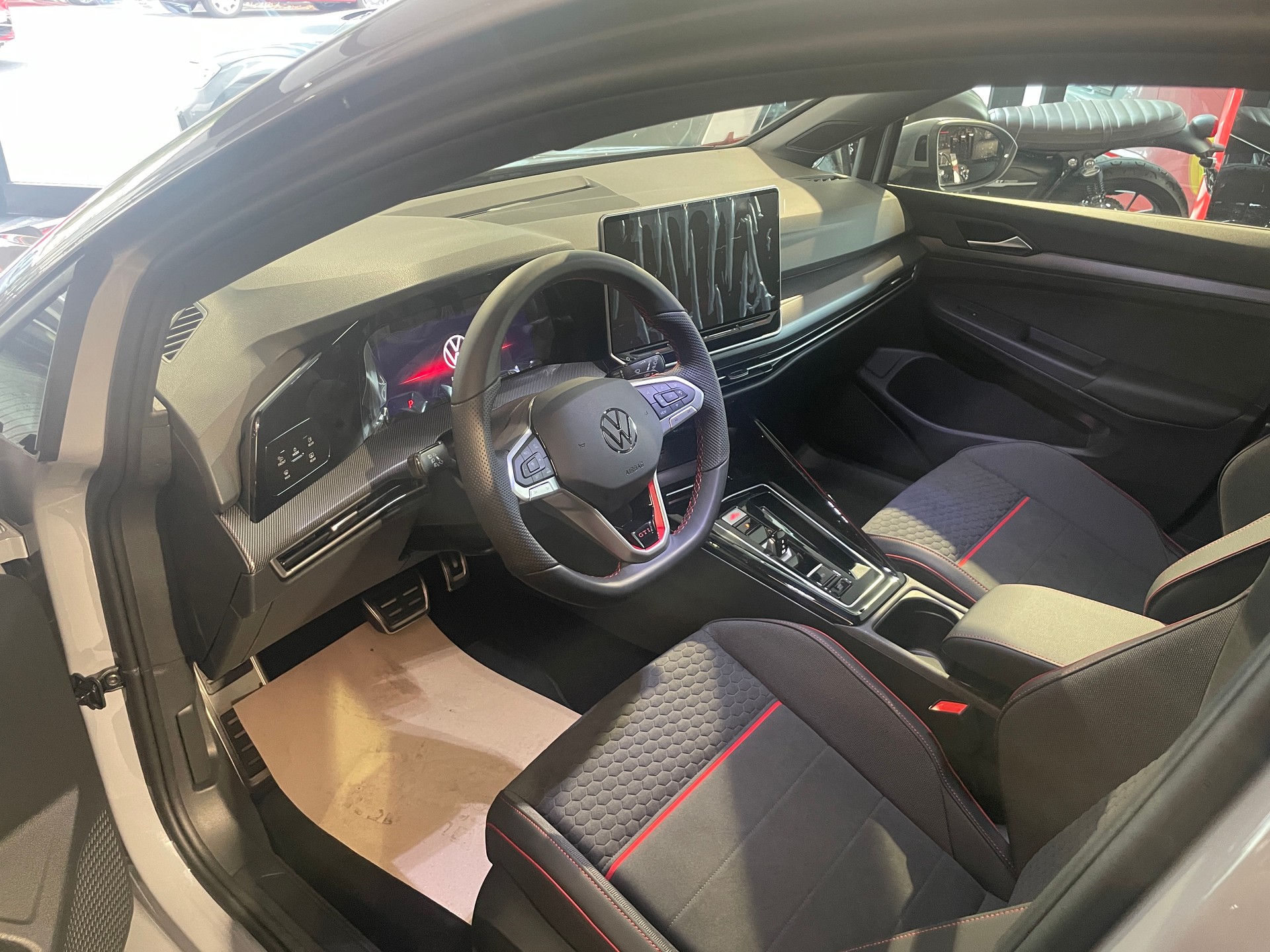 VW Golf 2.0 TSI GTI Clubsport DSG - 9