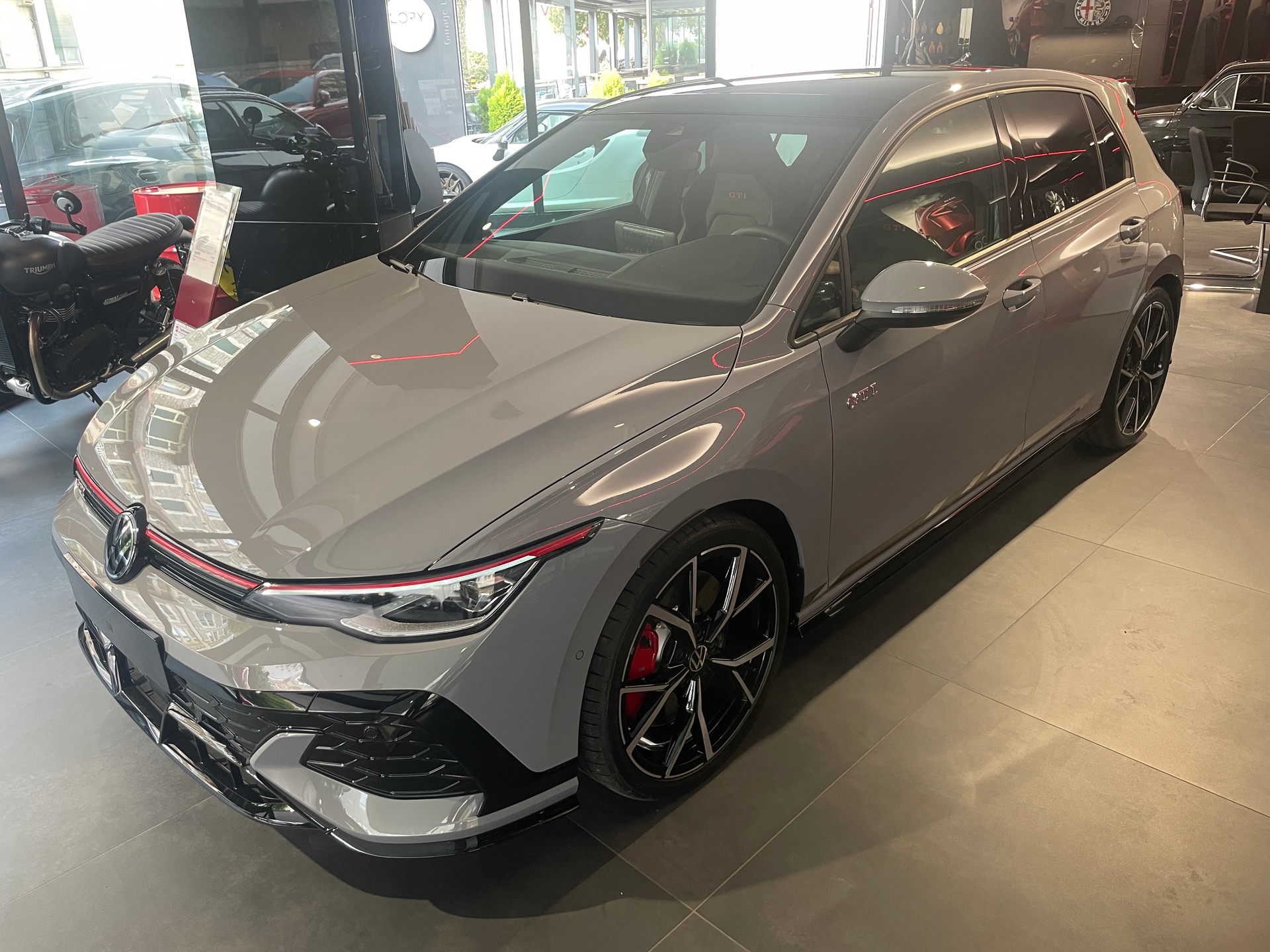 VW Golf 2.0 TSI GTI Clubsport DSG - 2