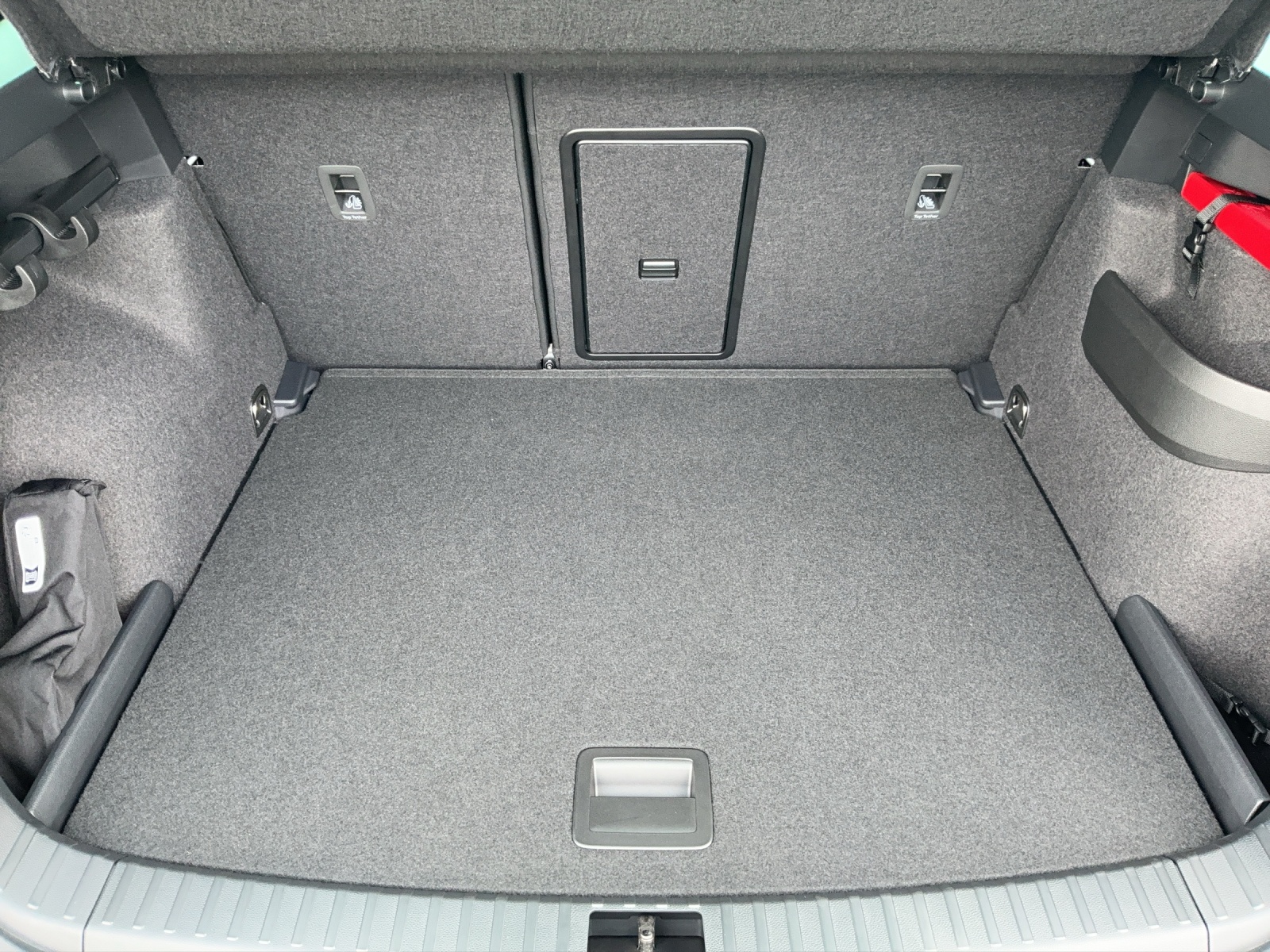 SKODA Karoq 2.0 TSI Dynamic Limited Edition 4x4 DSG - 12