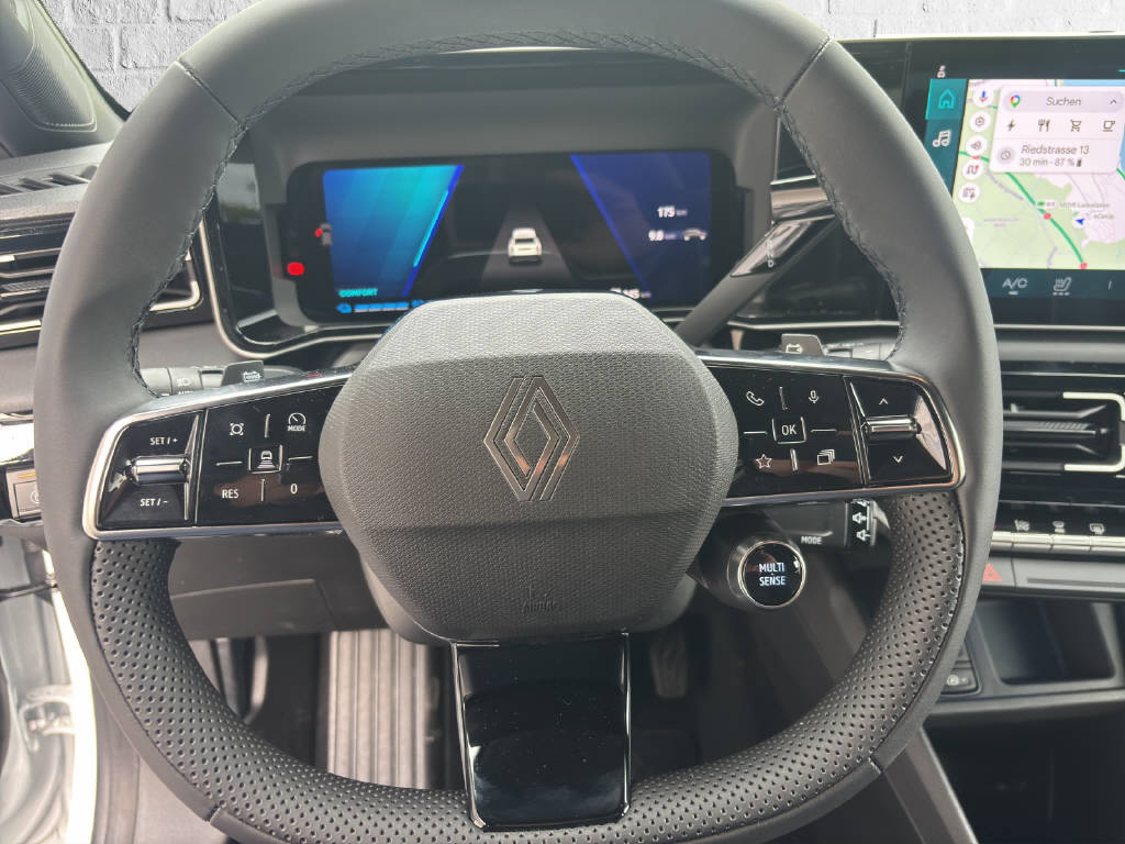 RENAULT R4 E-Tech Comfort Range iconic - 11