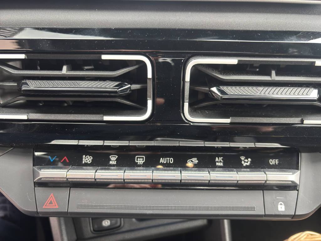RENAULT R4 E-Tech Comfort Range iconic - 10