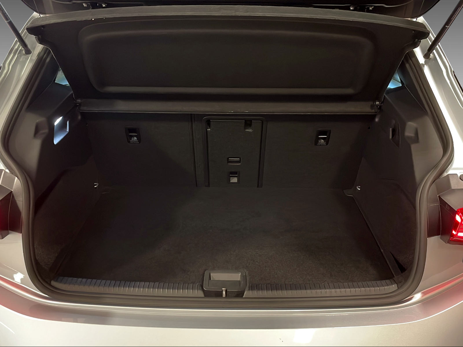 CUPRA Born Electric e-Boost 77kWh - 11