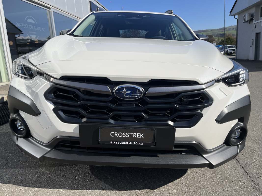 SUBARU Crosstrek 2.0i e-Boxer Luxury