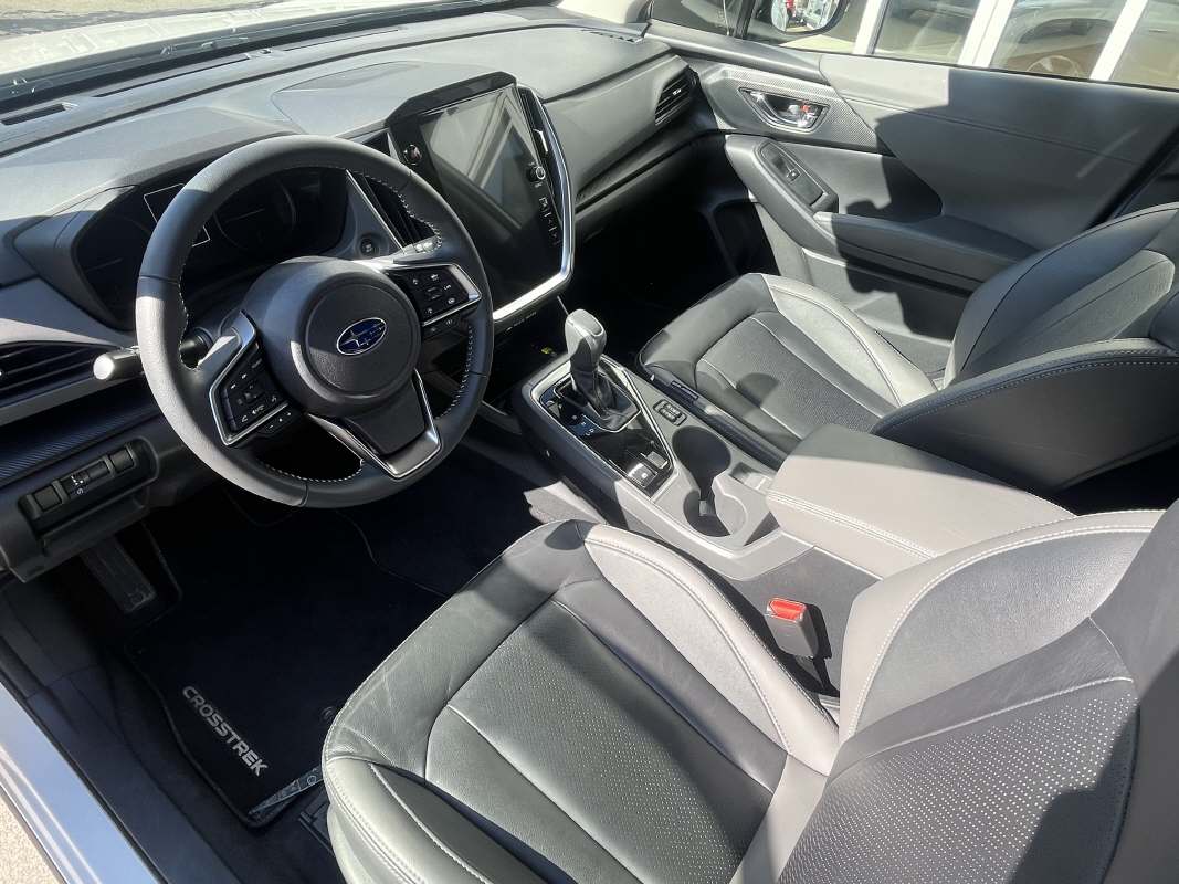 SUBARU Crosstrek 2.0i e-Boxer Luxury - 3