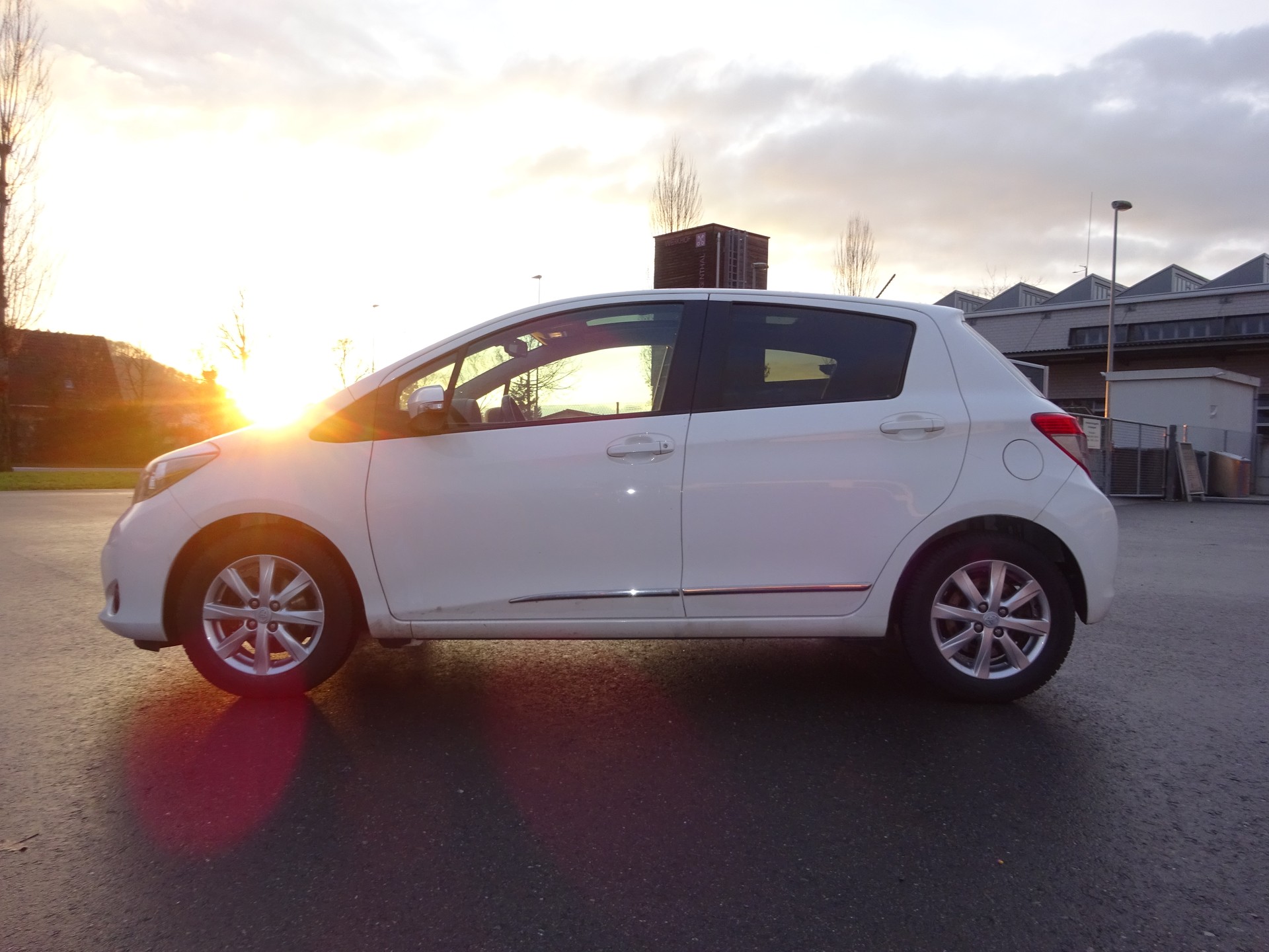 TOYOTA Yaris 1.33 Sol Premium - 10