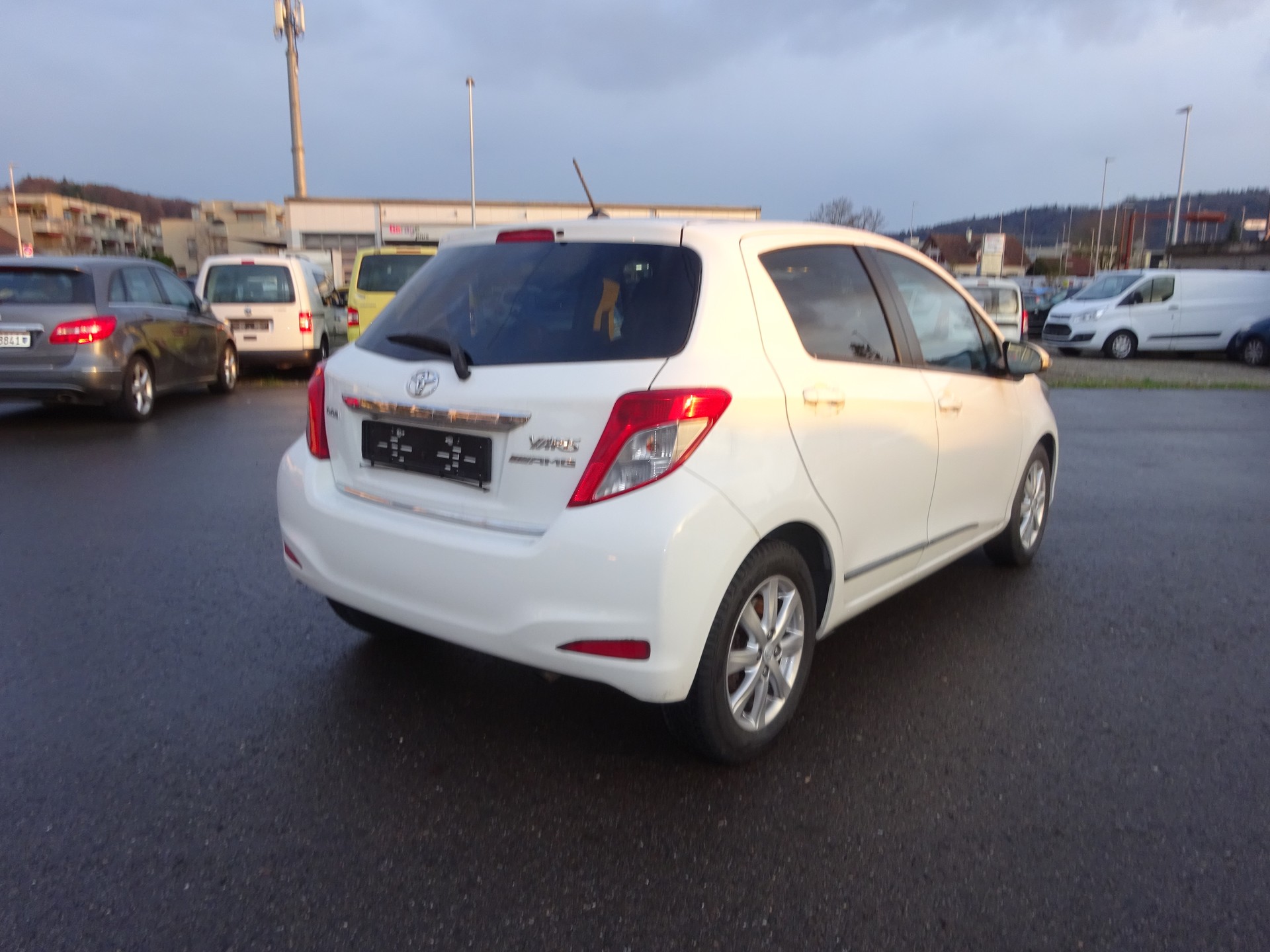 TOYOTA Yaris 1.33 Sol Premium - 6