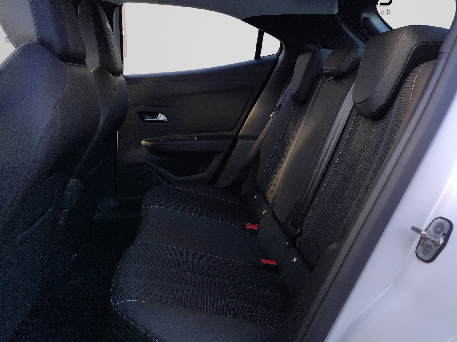 OPEL Mokka e Elegance - 12