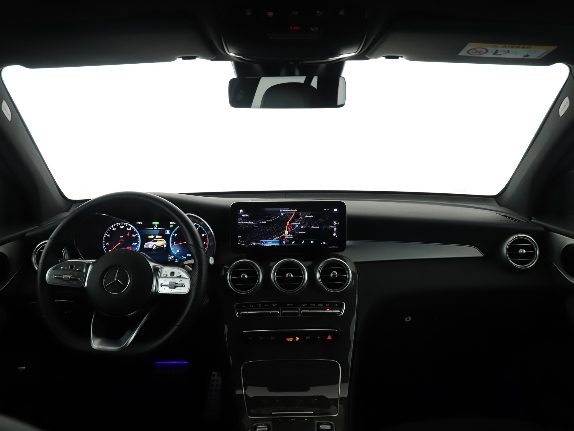 MERCEDES-BENZ GLC 300 AMG Line 4Matic - 12