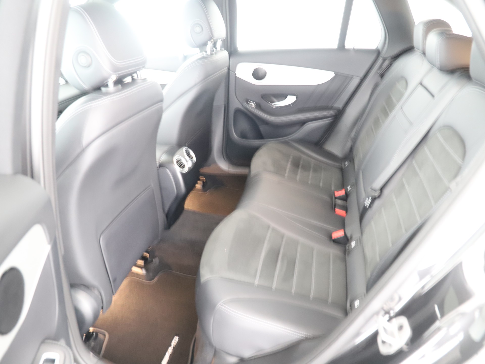 MERCEDES-BENZ GLC 300 AMG Line 4Matic - 14