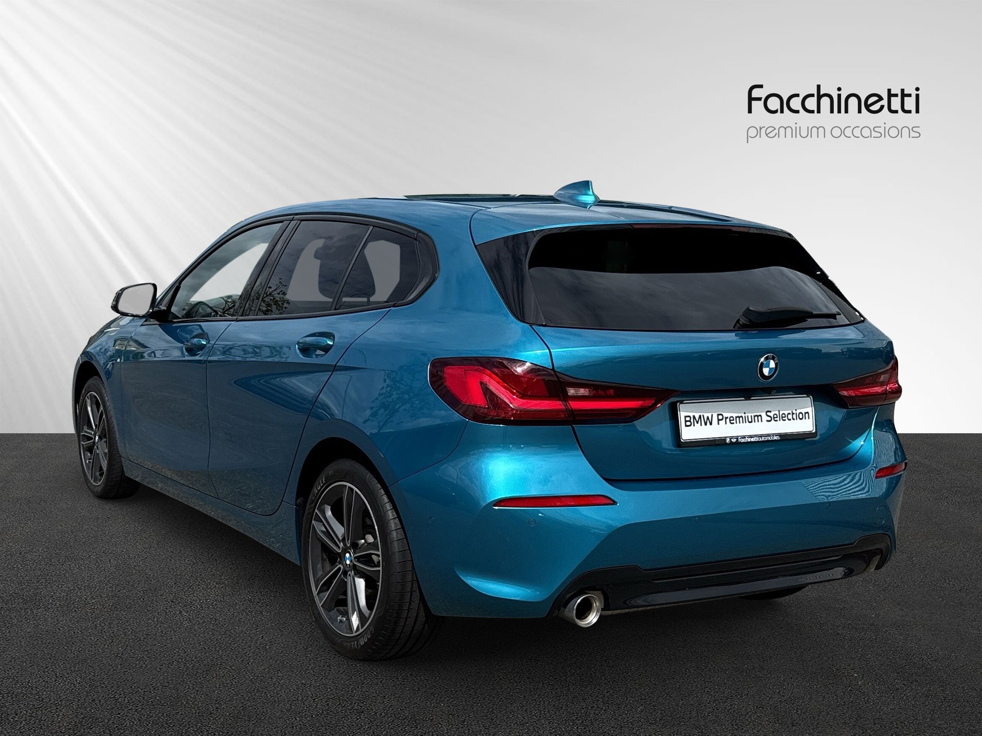 BMW 118i Sport Line Steptronic - 3