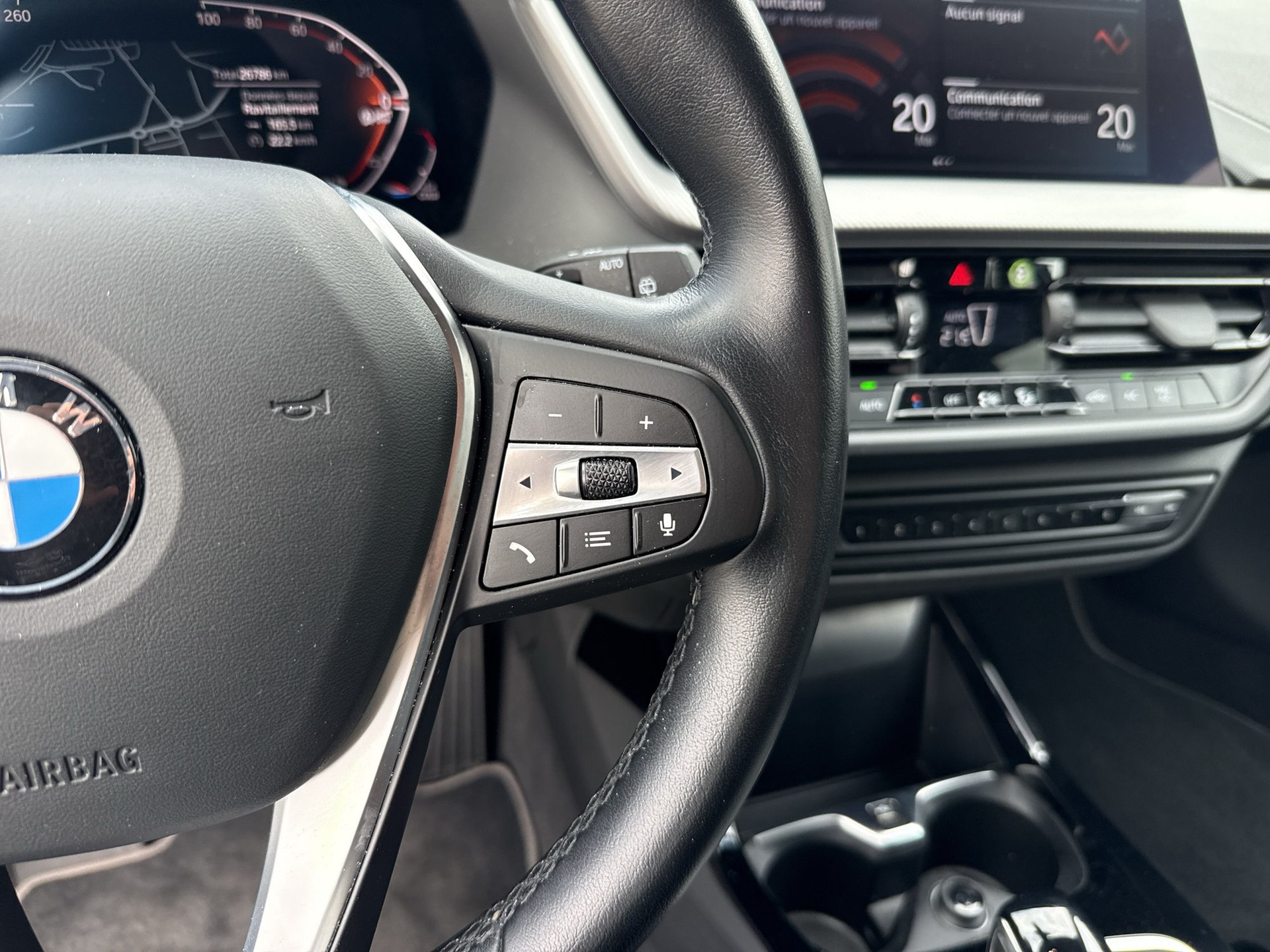 BMW 118i Sport Line Steptronic - 16