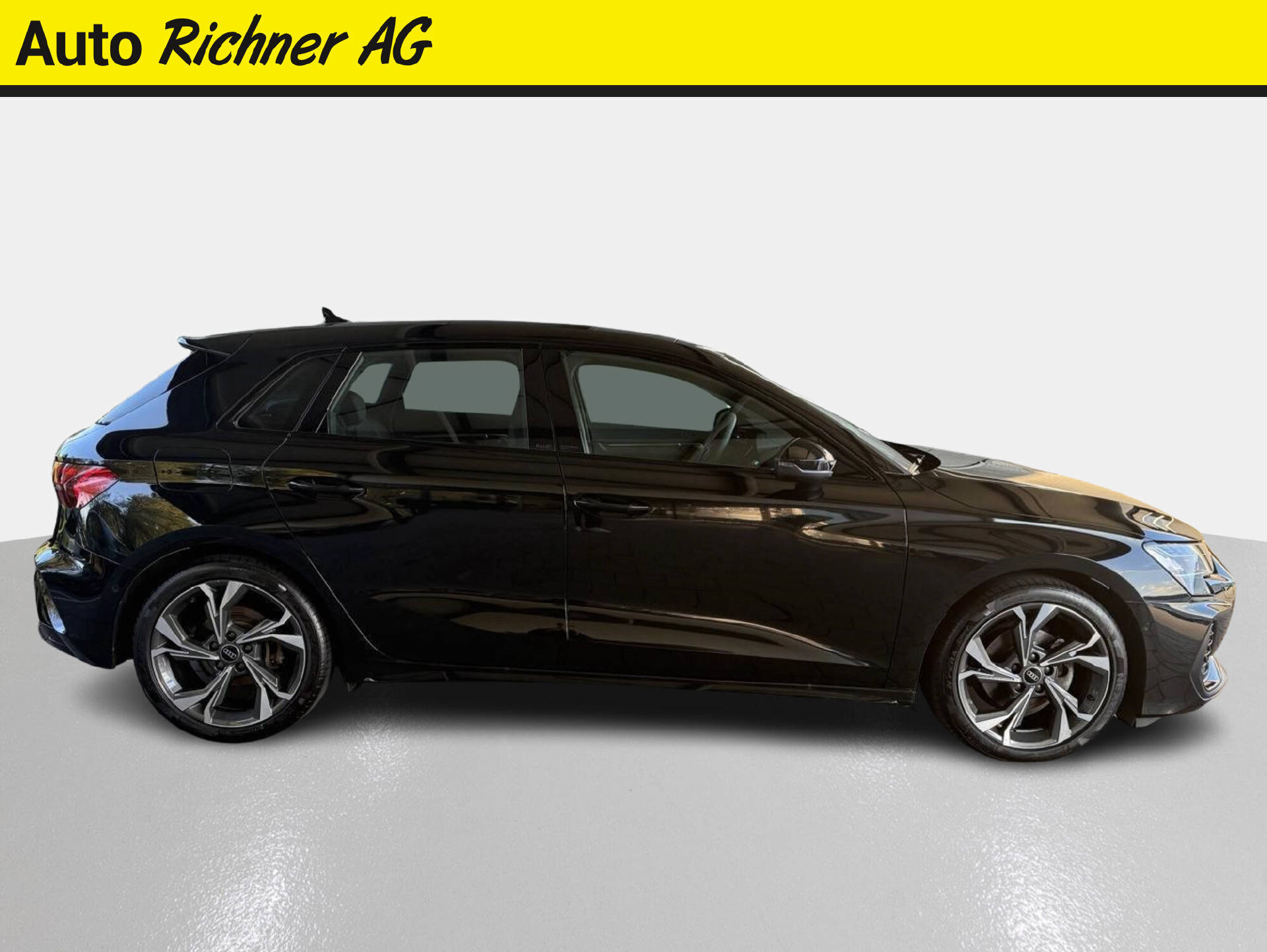AUDI A3 Sportback 1.5 35 TFSI S Line S-Tronic-2