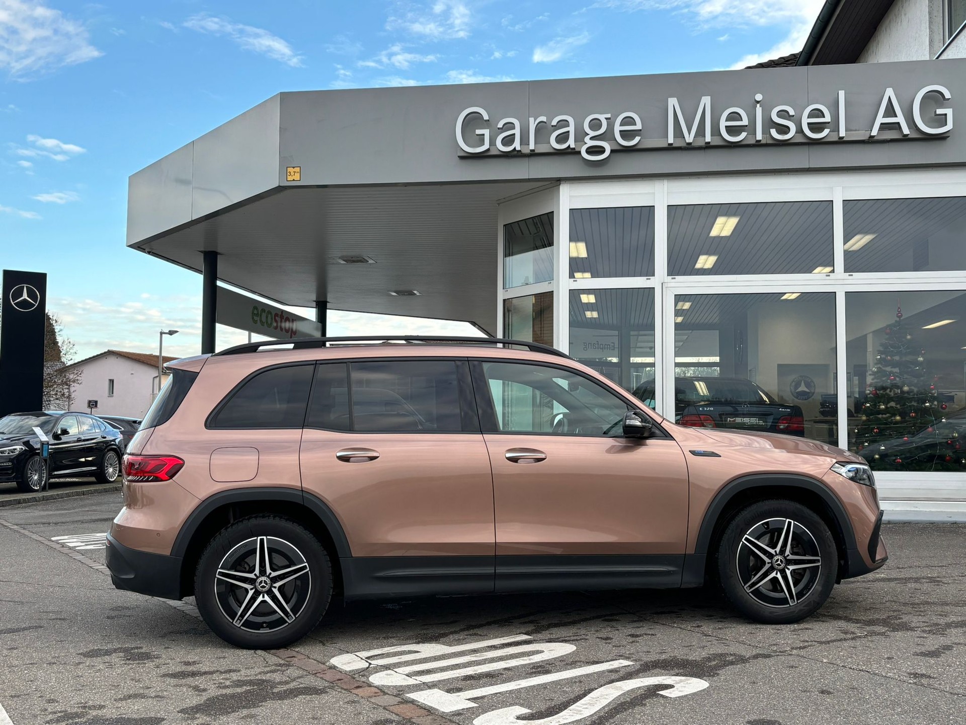 MERCEDES-BENZ EQB 350 AMG-Line 4Matic - 5