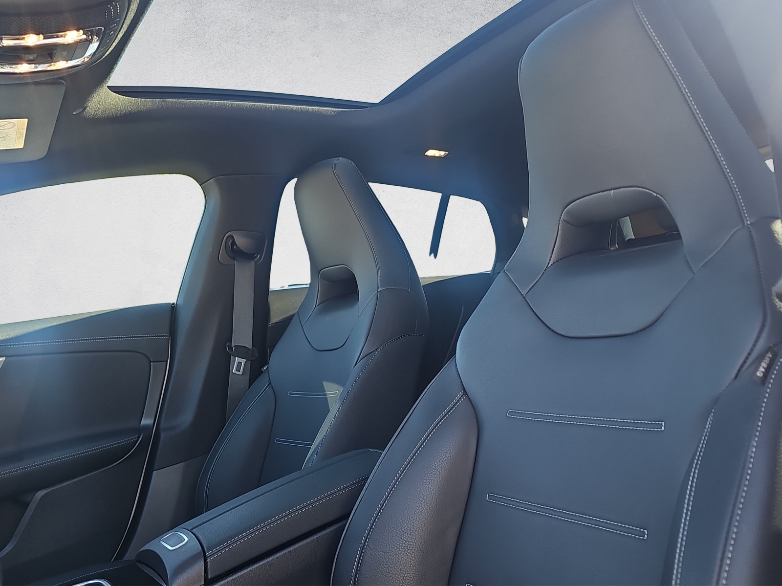 MERCEDES-BENZ CLA Shooting Brake 45 S AMG 4Matic 8G-DCT - 14