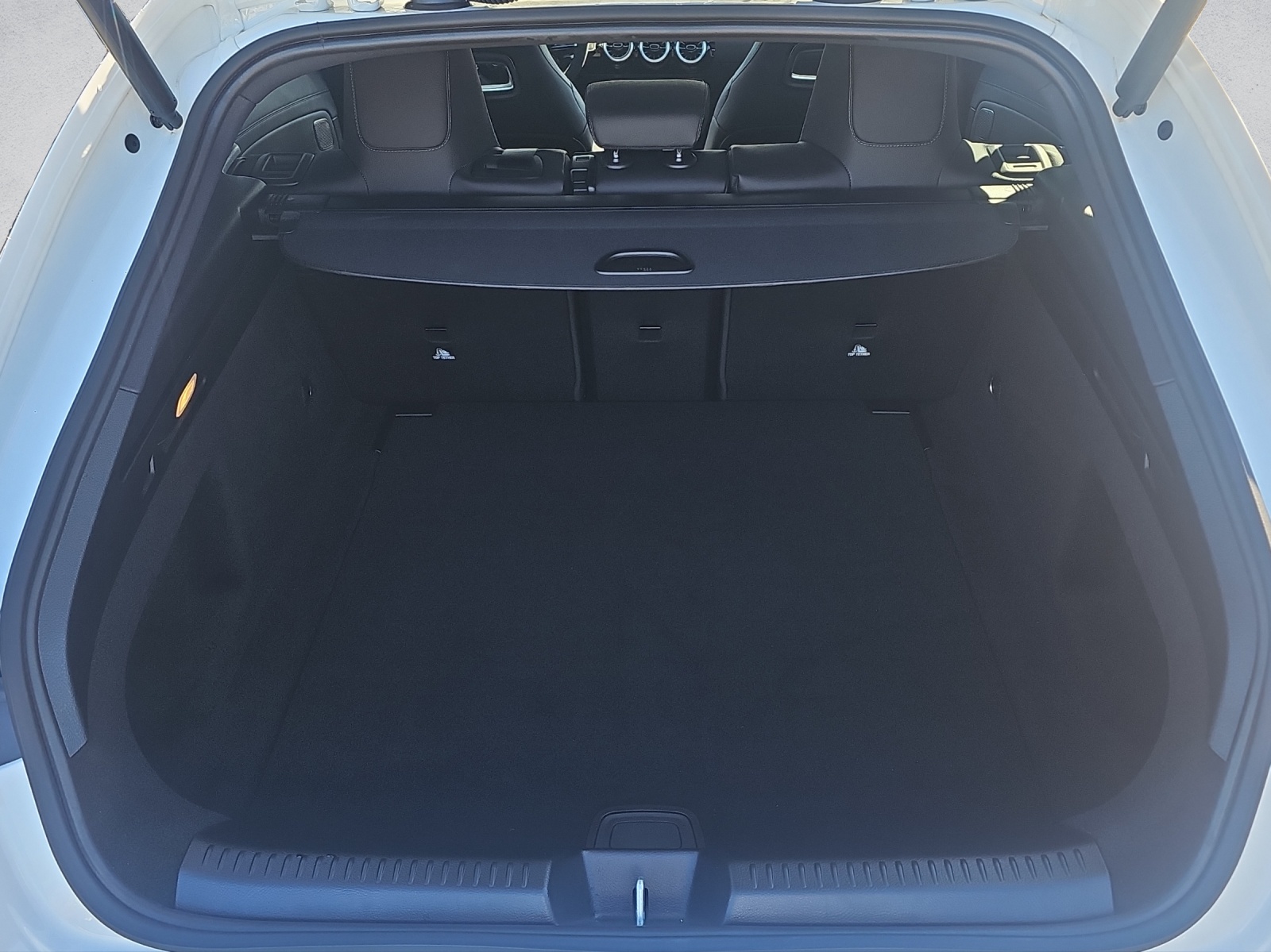 MERCEDES-BENZ CLA Shooting Brake 45 S AMG 4Matic 8G-DCT - 17