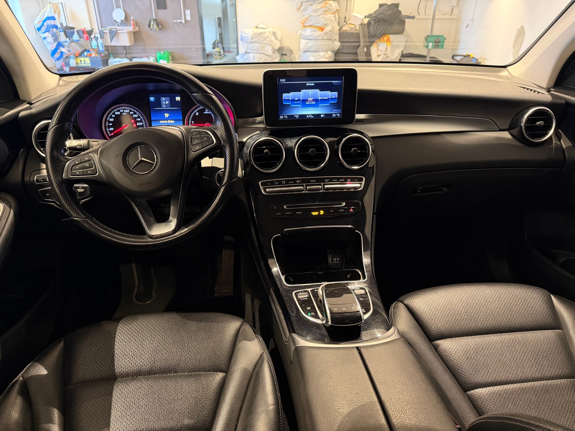 MERCEDES-BENZ GLC 220 d AMG Line 4m - 10