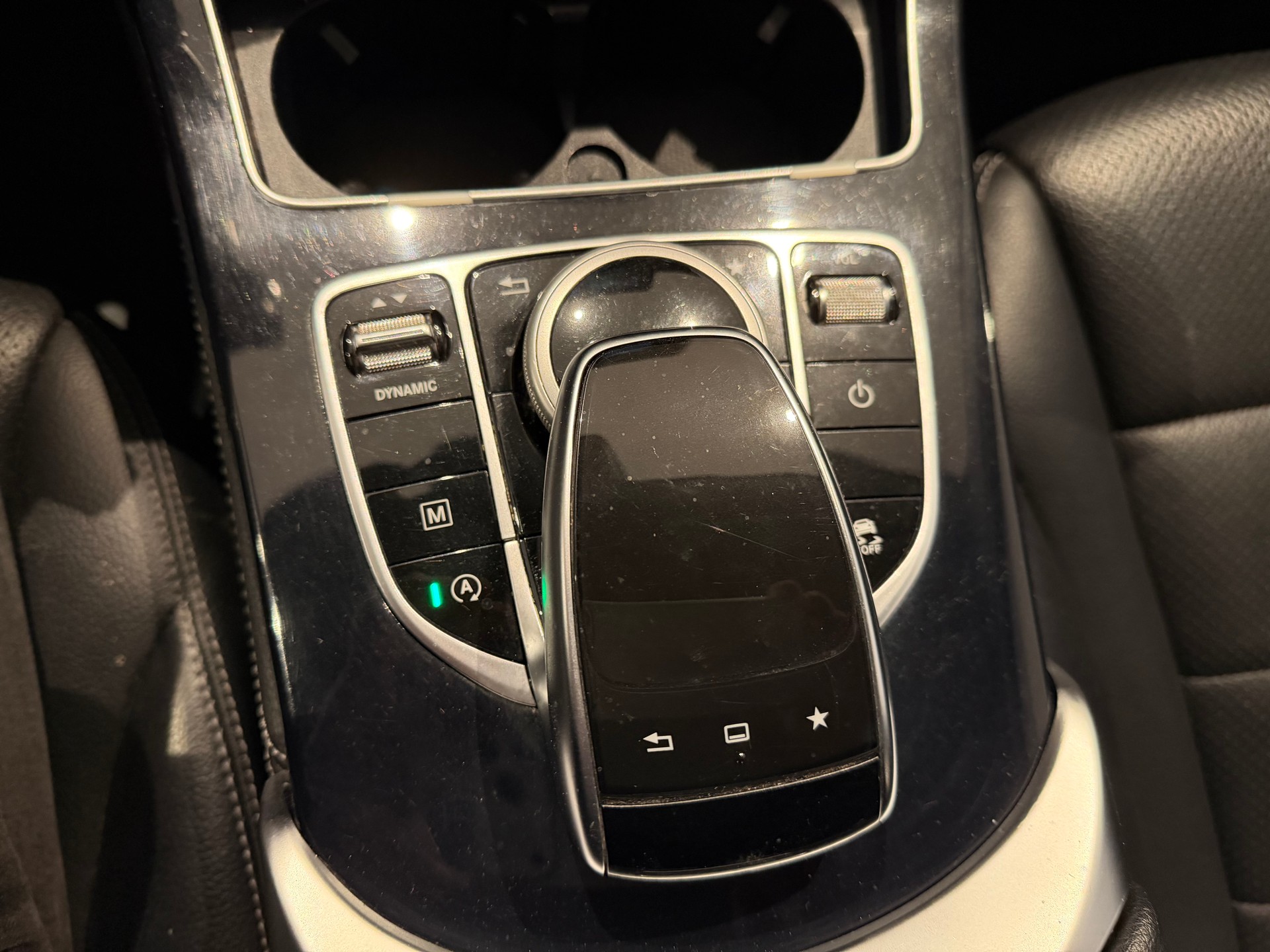 MERCEDES-BENZ GLC 220 d AMG Line 4m - 13