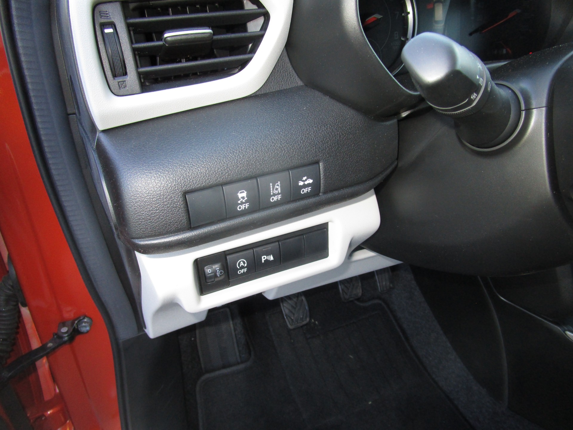 SUZUKI Swift 1.2 Compact Top Hybrid 4x4 - 10