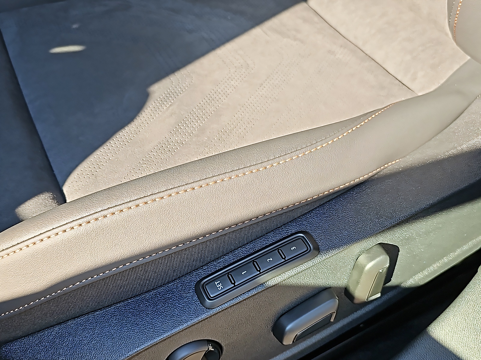 CUPRA Formentor 2.0 TSI VZ DSG - 10