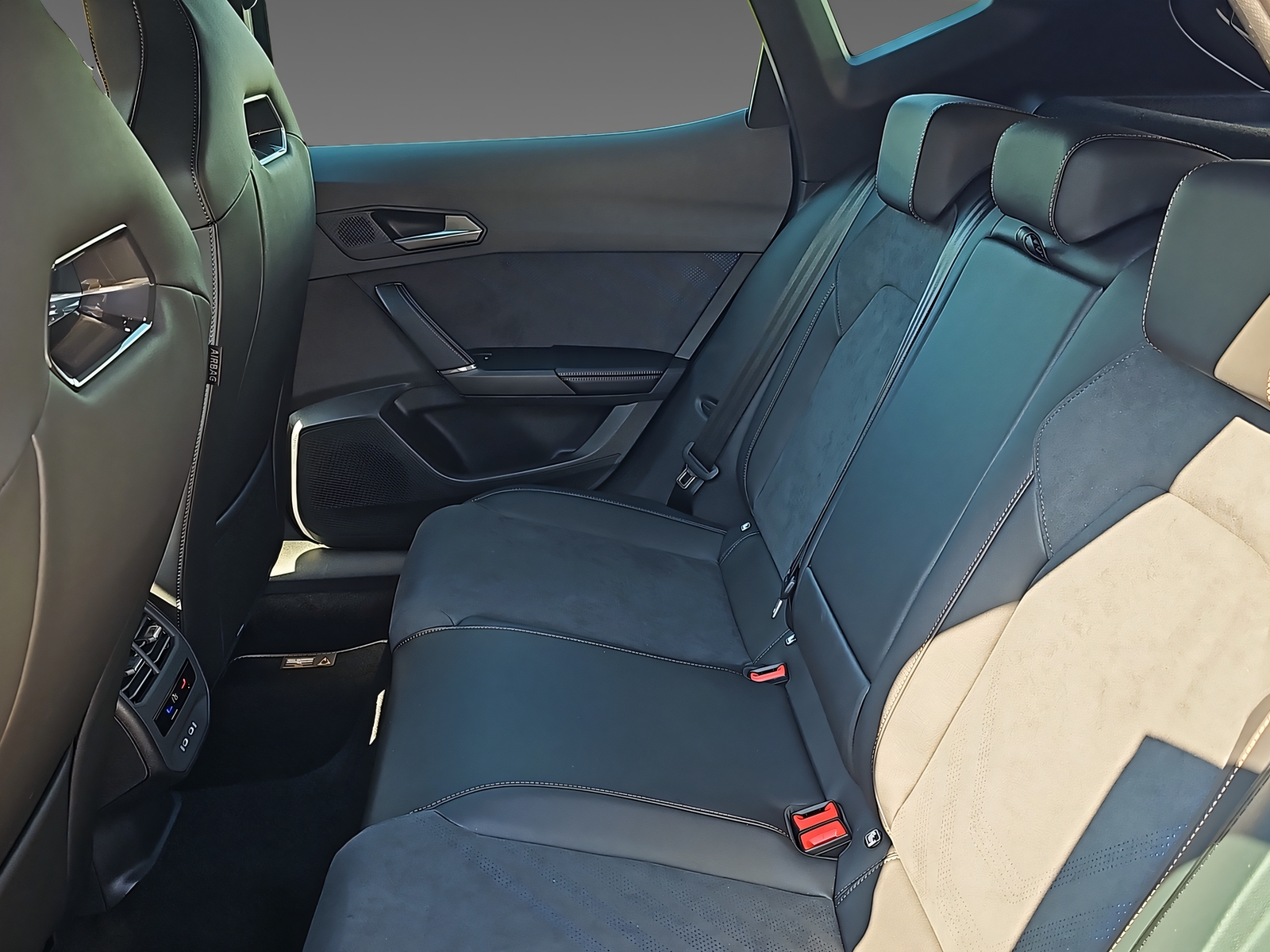 CUPRA Formentor 2.0 TSI VZ DSG - 12