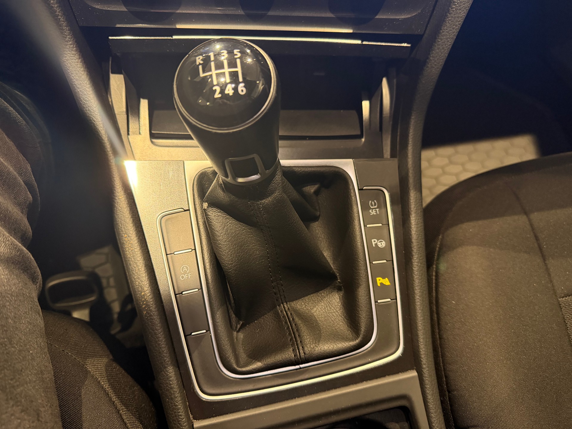 VW Golf VII 1.0 TSI 110 Comfortline - 13