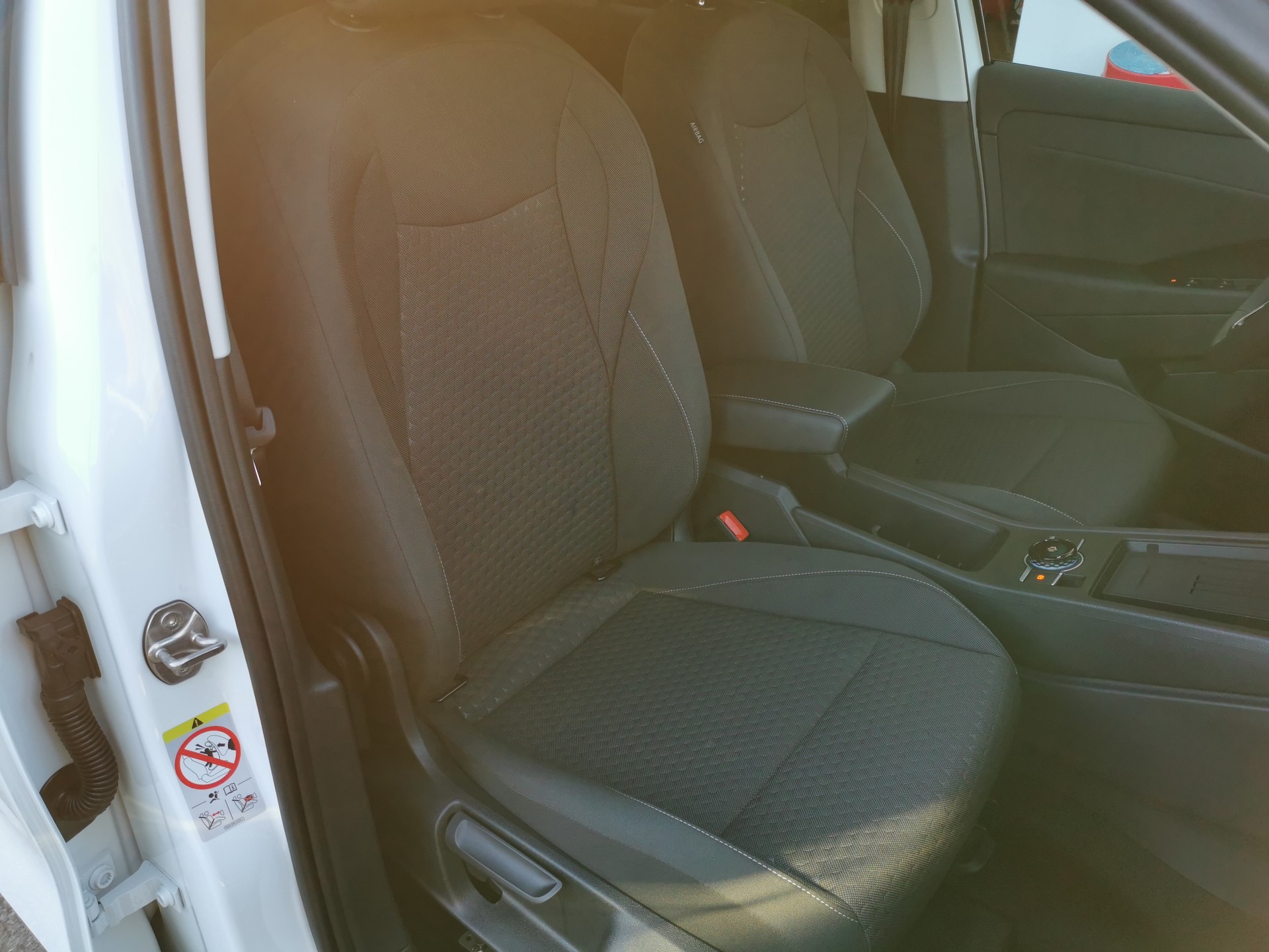 VW T-Roc 1.5 eTSI mHEV Life DSG - 9
