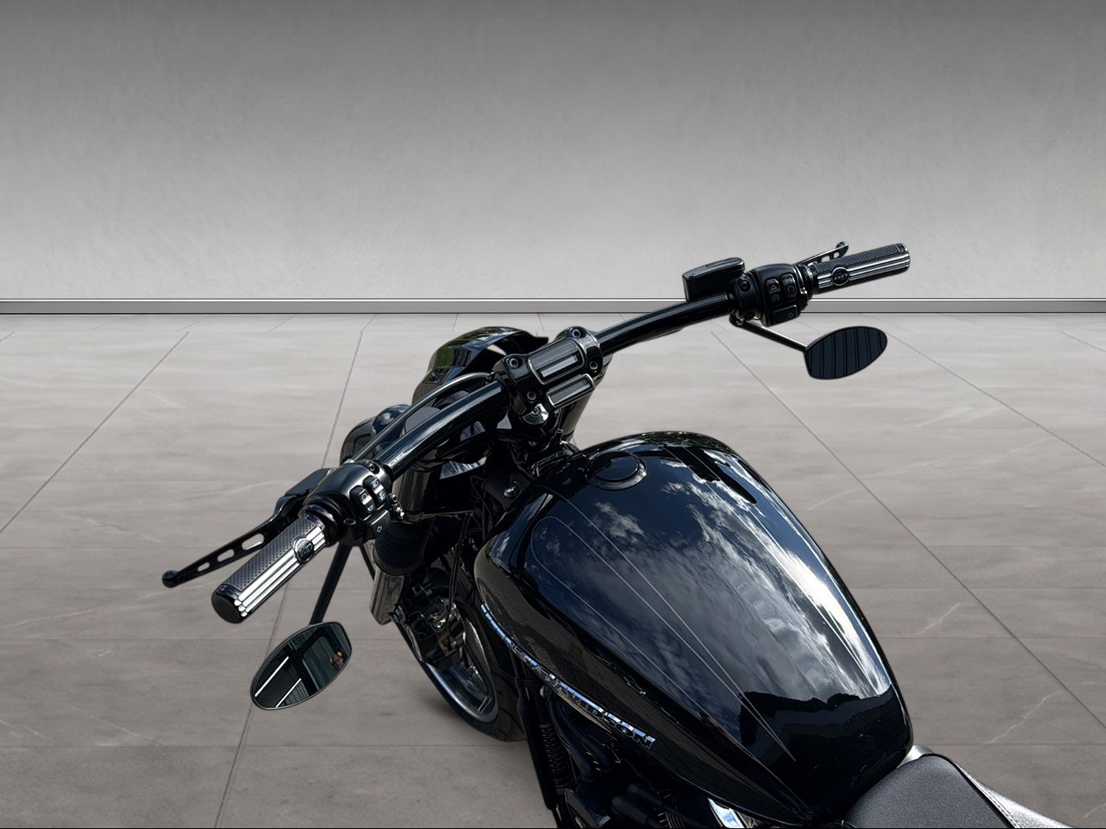 HARLEY-DAVIDSON FXBRS Breakout 114 - 4
