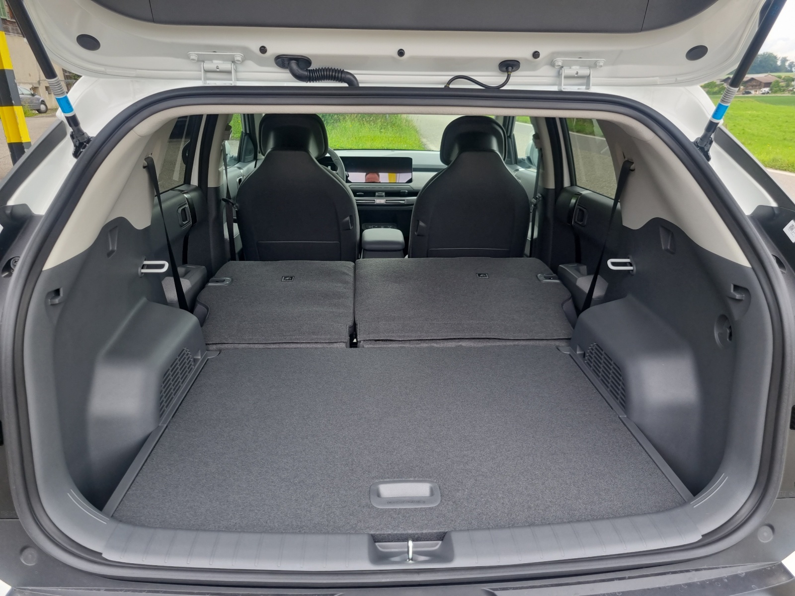 KIA EV3 81 kWh Earth - 10